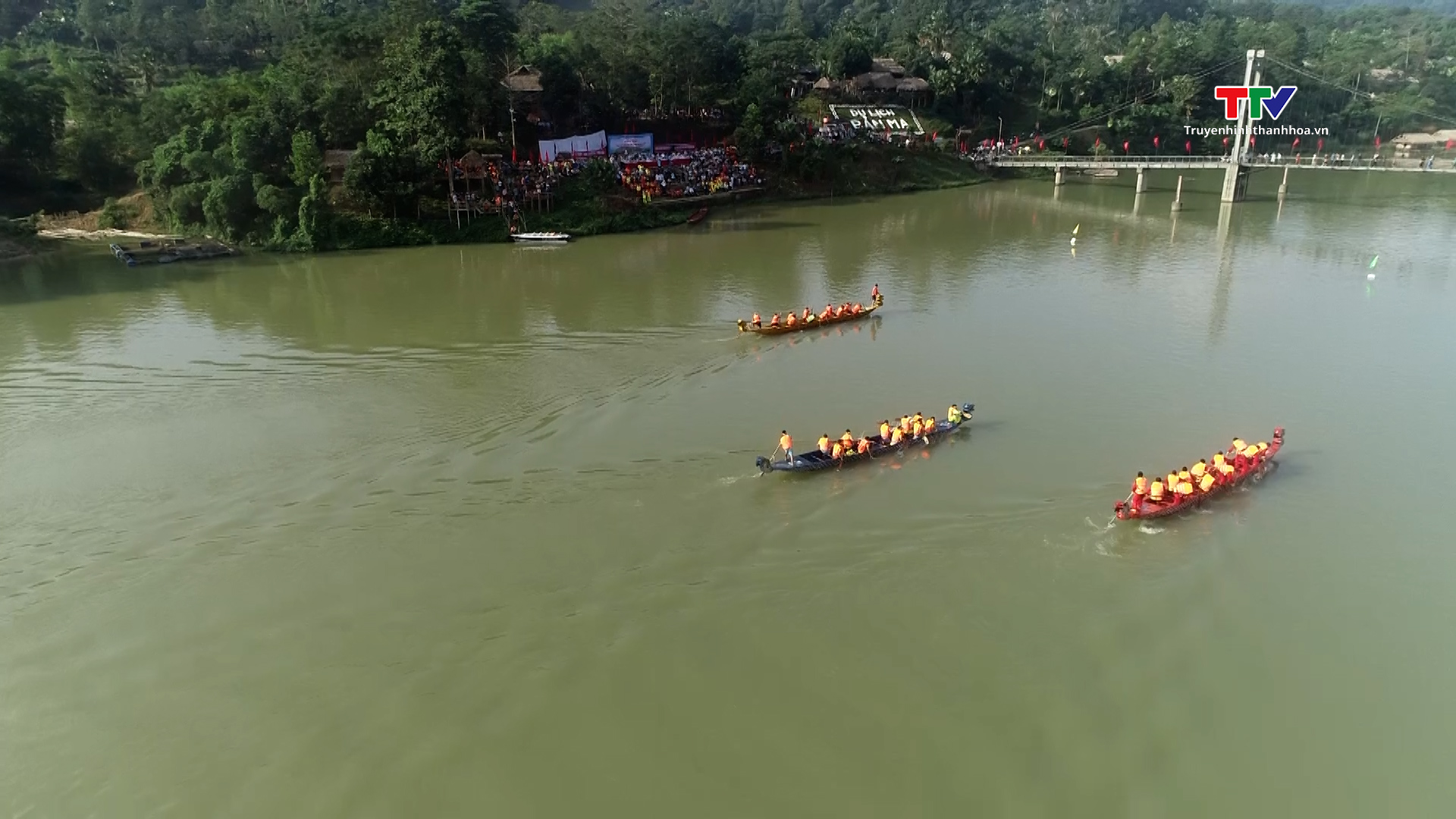 Giải đua thuyền truyền thống huyện Thường Xuân lần thứ 5- Ảnh 1.