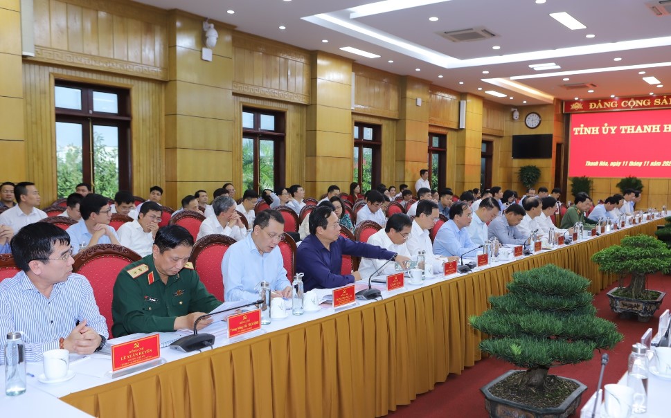 Thủ tướng Chính phủ Phạm Minh Chính làm việc với tỉnh Thanh Hóa về tình hình kinh tế - xã hội, quốc phòng - an ninh, công tác xây dựng Đảng và hệ thống chính trị - Ảnh 6.