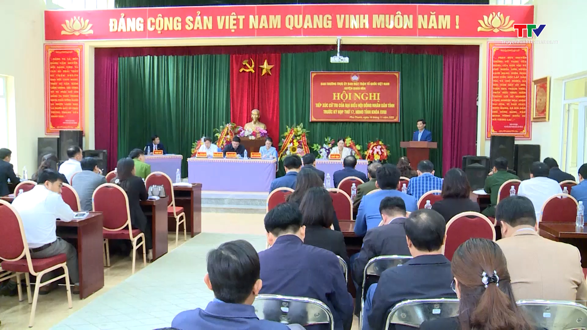 Đại biểu Hội đồng Nhân dân tỉnh tiếp xúc cử tri huyện Quan Hoá- Ảnh 1.