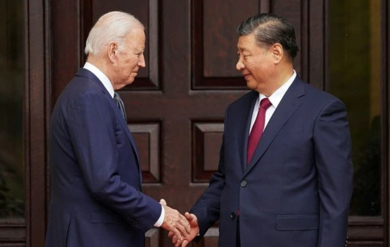 Tổng thống Mỹ họp báo sau cuộc gặp thượng đỉnh với Chủ tịch Trung Quốc Tập Cận Bình- Ảnh 1.
