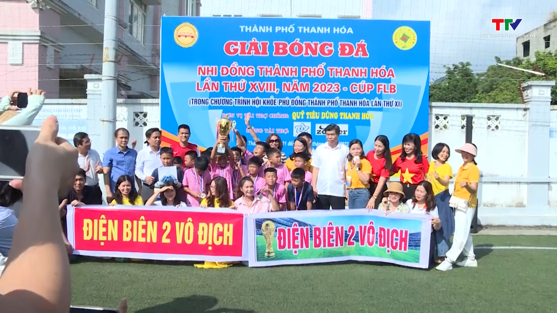 Trường Tiểu học Điện Biên 2 đăng quang ngôi vô địch Giải Bóng đá Nhi đồng thành phố Thanh Hóa năm 2023 - Ảnh 3.