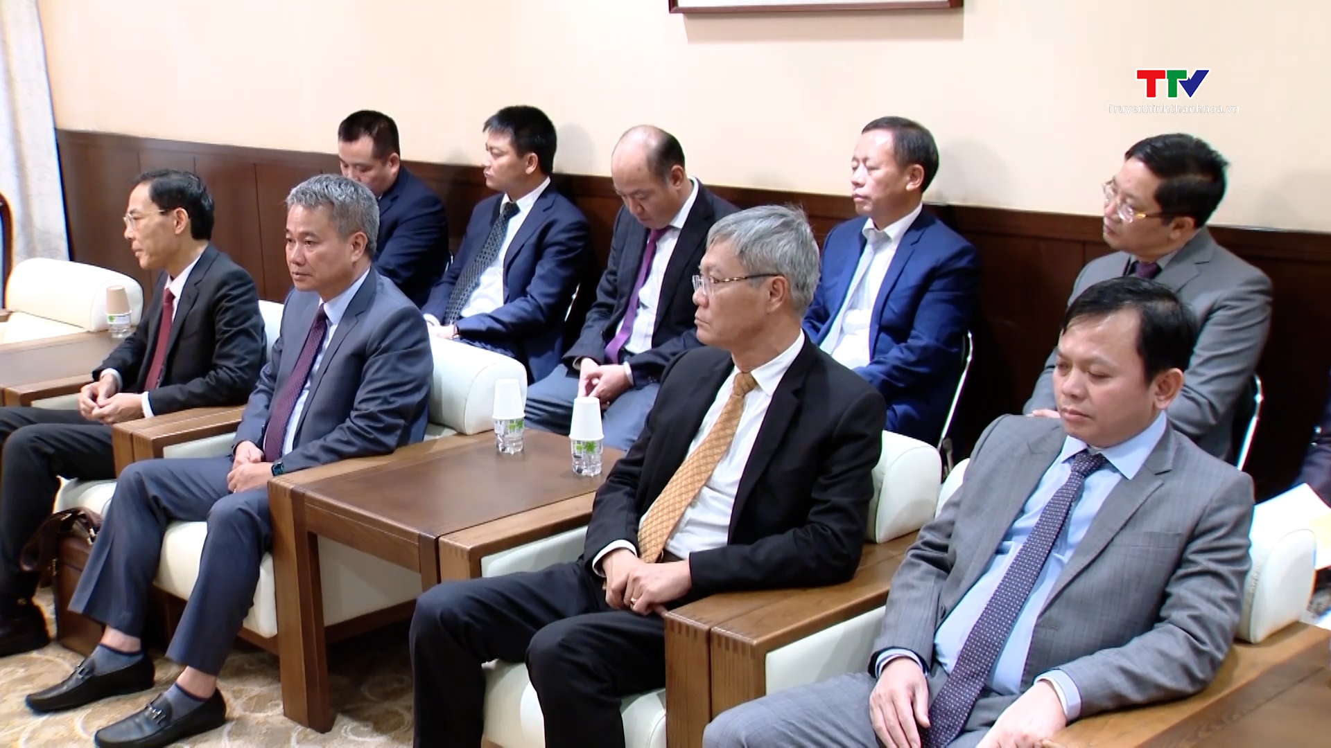 Bí thư Tỉnh ủy Đỗ Trọng Hưng làm việc với Đại sứ quán Việt Nam tại Nhật Bản- Ảnh 2.