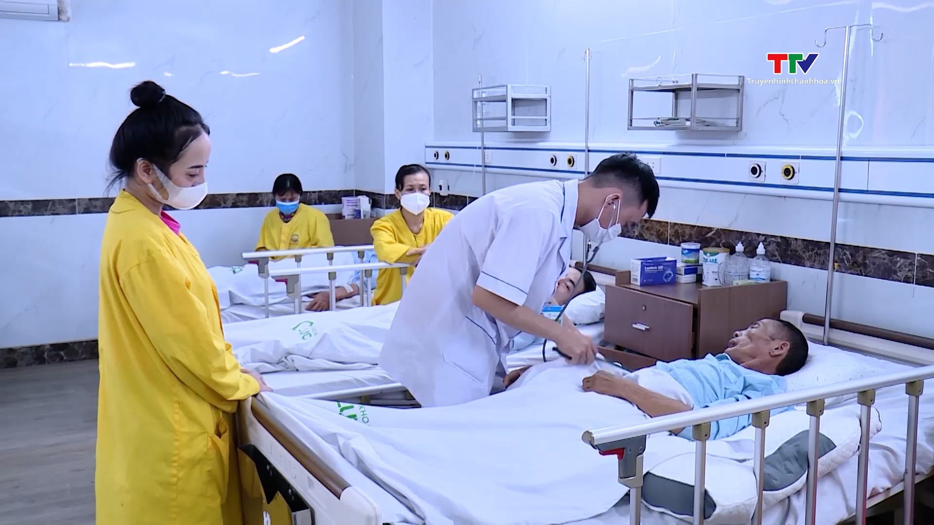 Chủ động phòng tránh đột quỵ mùa đông- Ảnh 1. Chủ động phòng tránh đột quỵ mùa đông- Ảnh 1.