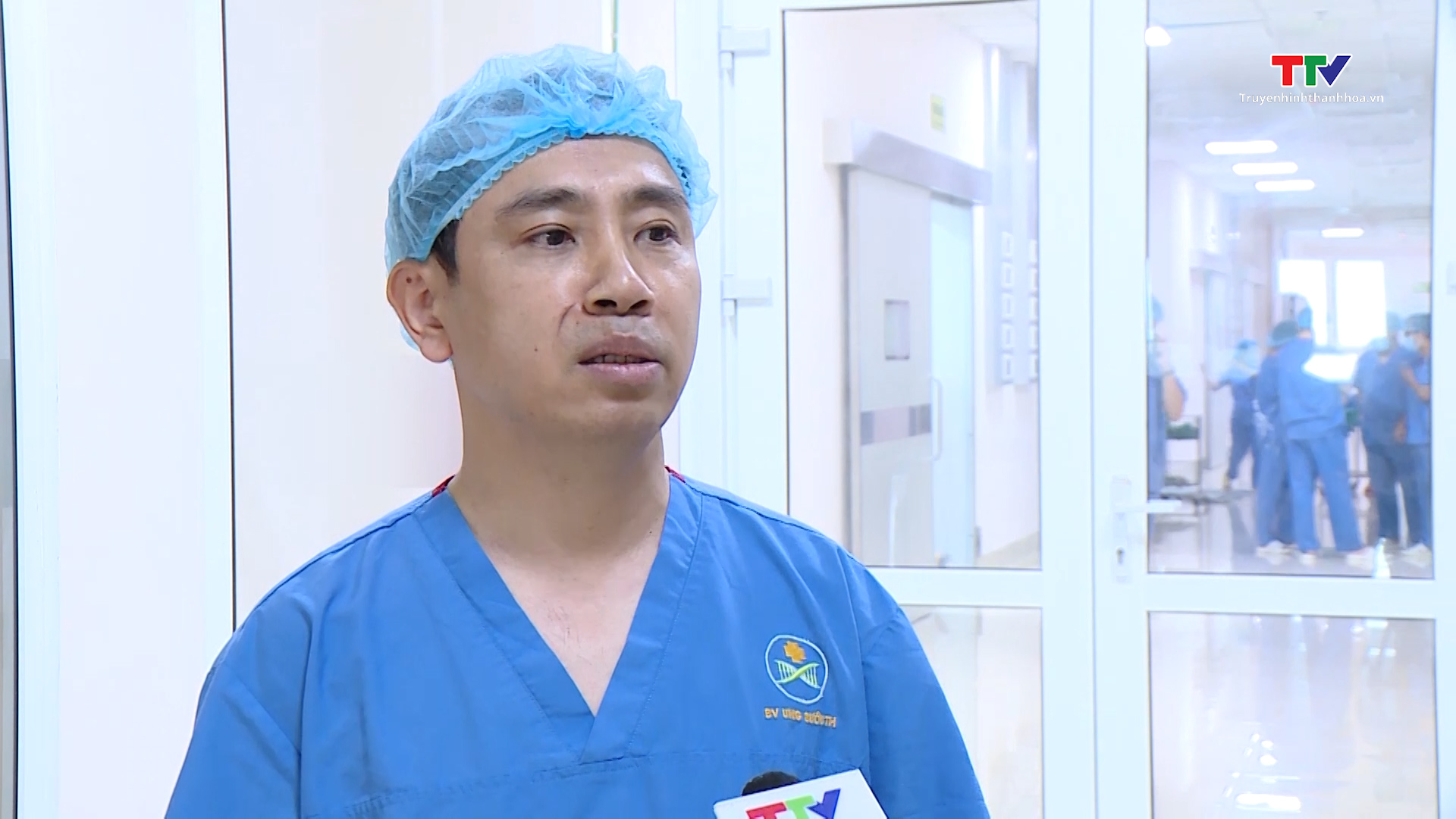 Thanh Hoá lần đầu tiên phẫu thuật cắt bỏ toàn bộ bàng quang điều trị bị ung thư- Ảnh 2.