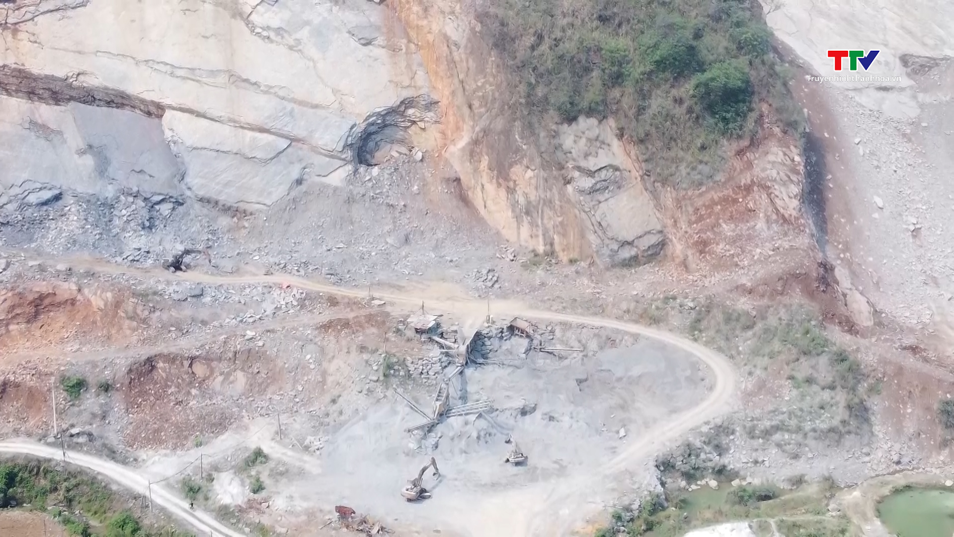 Cần nâng cao các biện pháp đảm bảo an toàn tại các mỏ khai thác đá- Ảnh 4.
