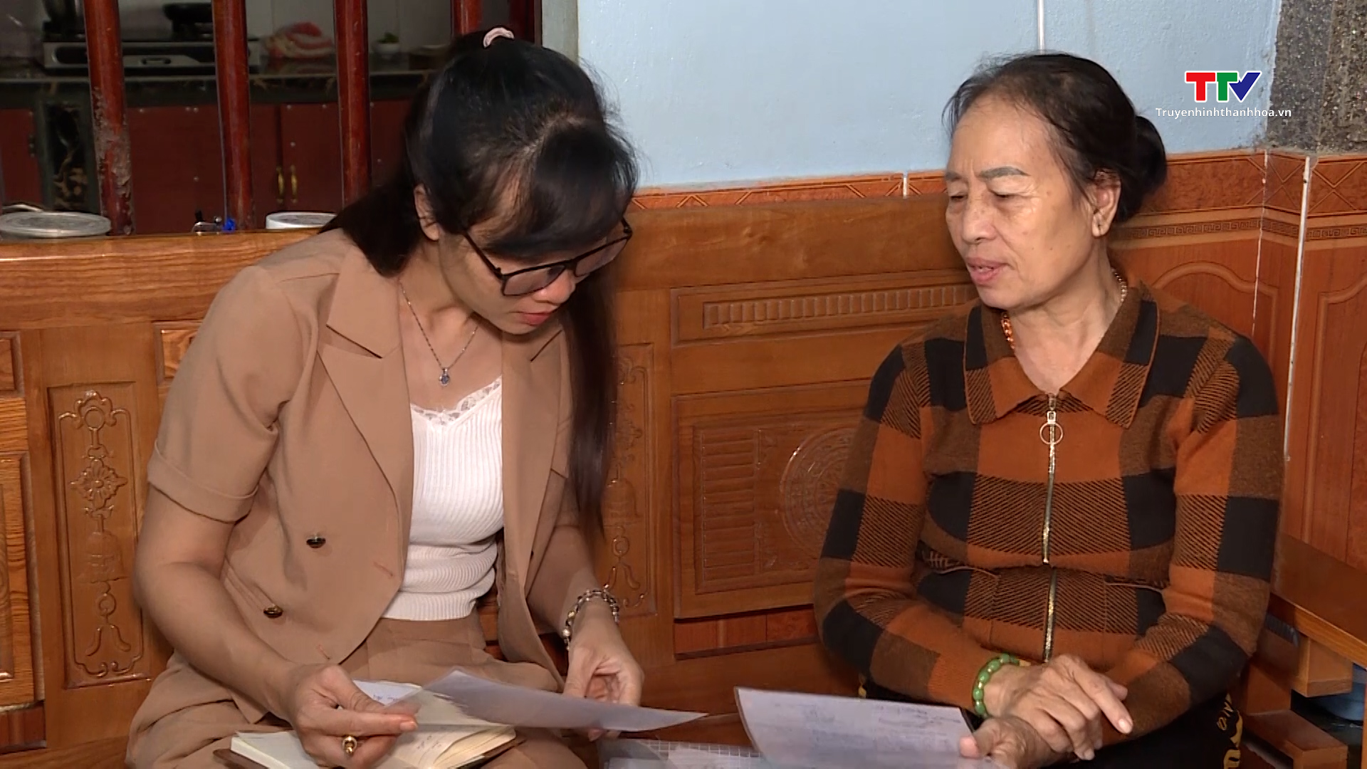 Người dân cần cảnh giác khi tham gia góp họ, hụi, biêu, phường- Ảnh 1. Người dân cần cảnh giác khi tham gia góp họ, hụi, biêu, phường- Ảnh 1.