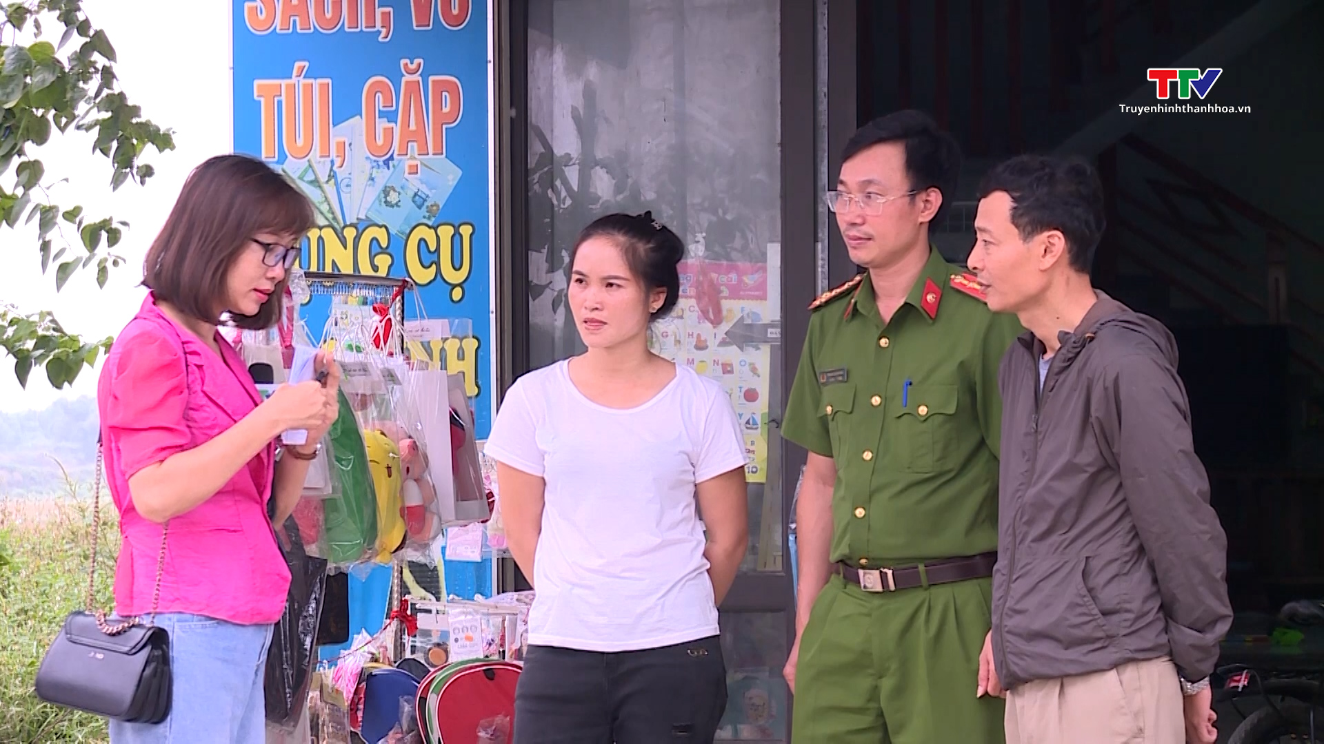 Người dân cần cảnh giác khi tham gia góp họ, hụi, biêu, phường- Ảnh 7. Người dân cần cảnh giác khi tham gia góp họ, hụi, biêu, phường- Ảnh 7.