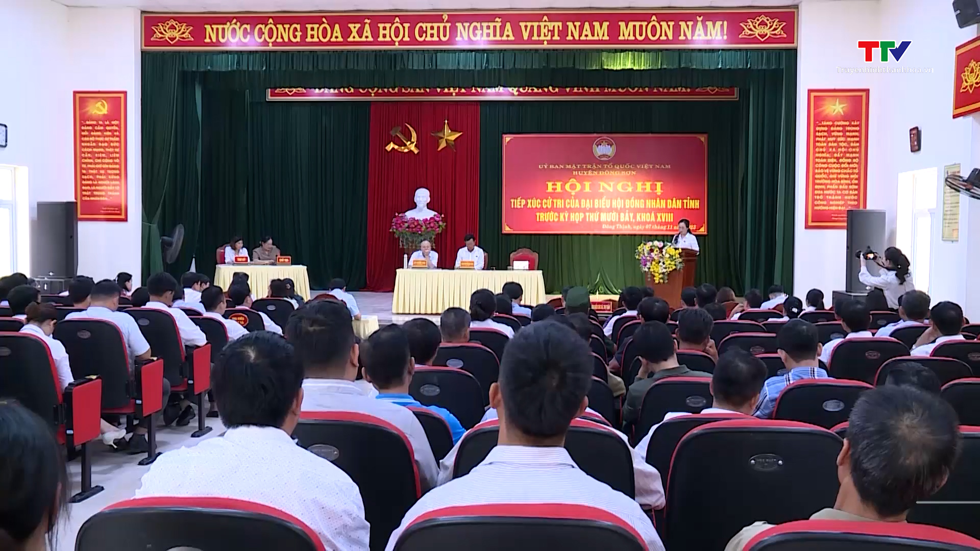 Tổ Đại biểu Hội đồng Nhân dân tỉnh tiếp xúc cử tri huyện Đông Sơn - Ảnh 2.