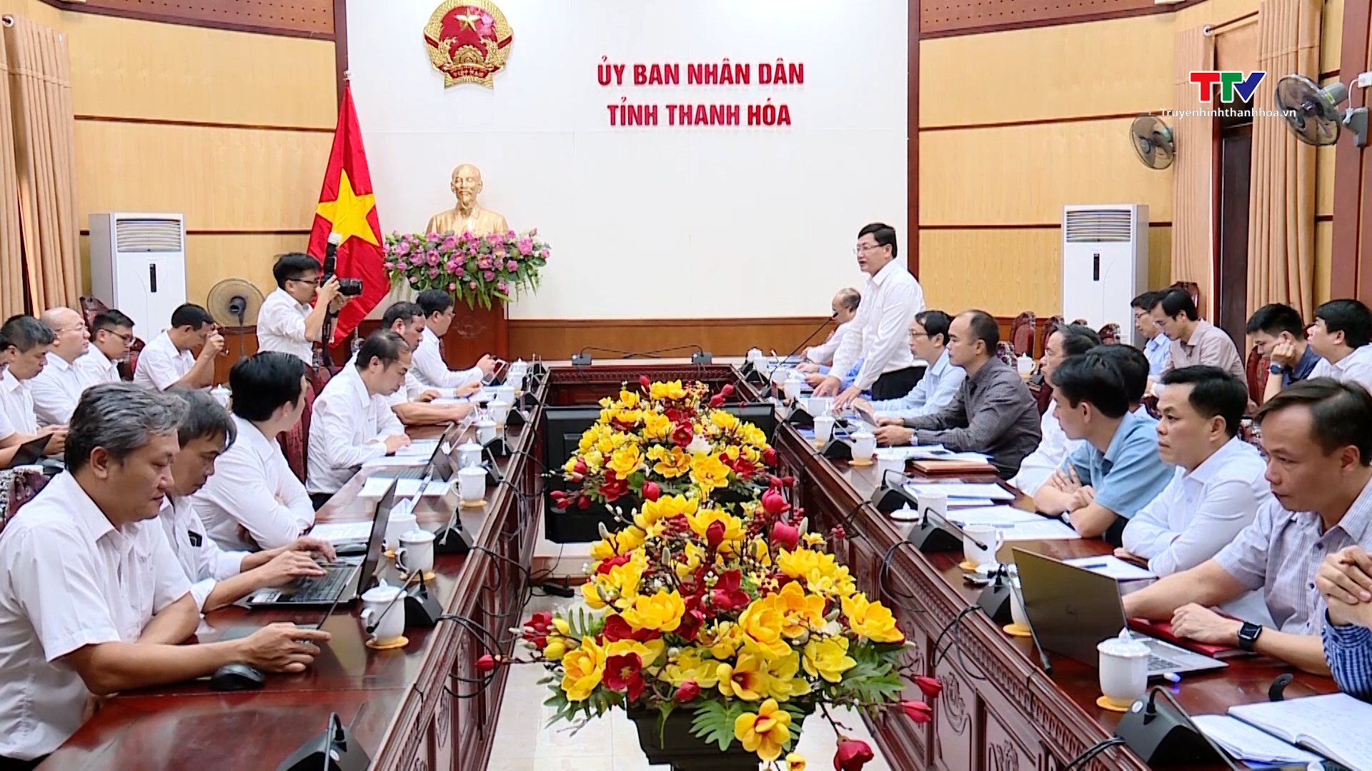 Khẩn trương triển khai các dự án trọng điểm quốc gia về điện qua địa bàn tỉnh Thanh Hoá- Ảnh 3.