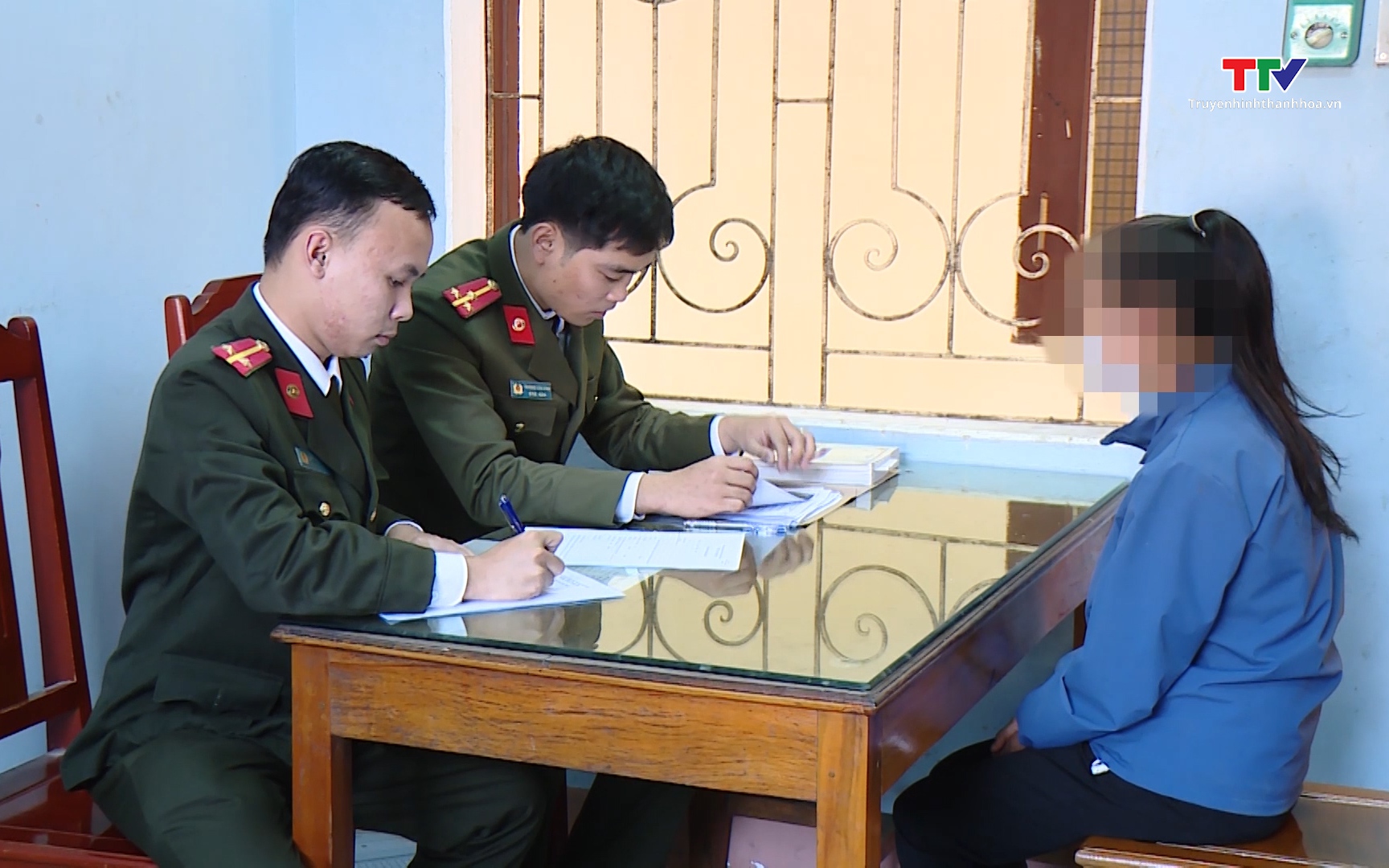 Tạm giữ hình sự 2 Admin trang Beat 36 Thanh Hóa do đăng tin sai sự thật- Ảnh 3.