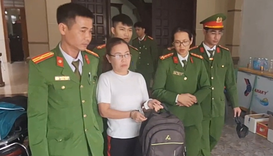 Bắt tạm giam đối tượng Nguyễn Thị Xuyến- Ảnh 2.