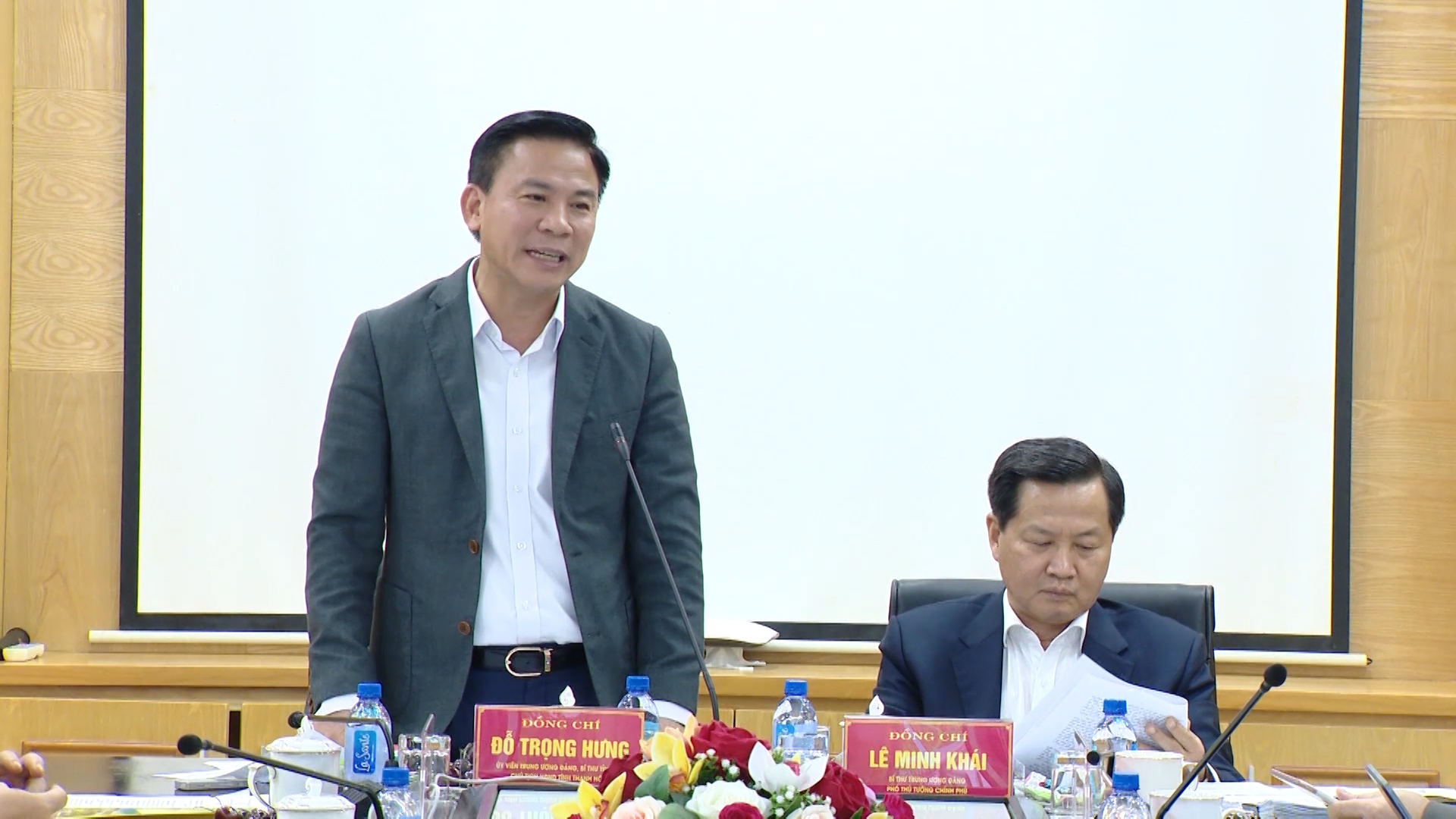 Phó Thủ tướng Chính phủ Lê Minh Khái làm việc tại Thanh Hoá về tình hình đầu tư hạ tầng các Khu công nghiệp tại Khu kinh tế Nghi Sơn- Ảnh 5.
