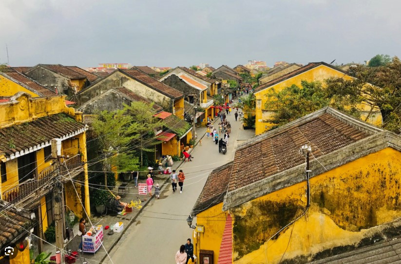 Thành phố Hội An dẫn đầu top 10 điểm đến trong nước được du khách Việt tìm kiếm nhiều nhất- Ảnh 1.