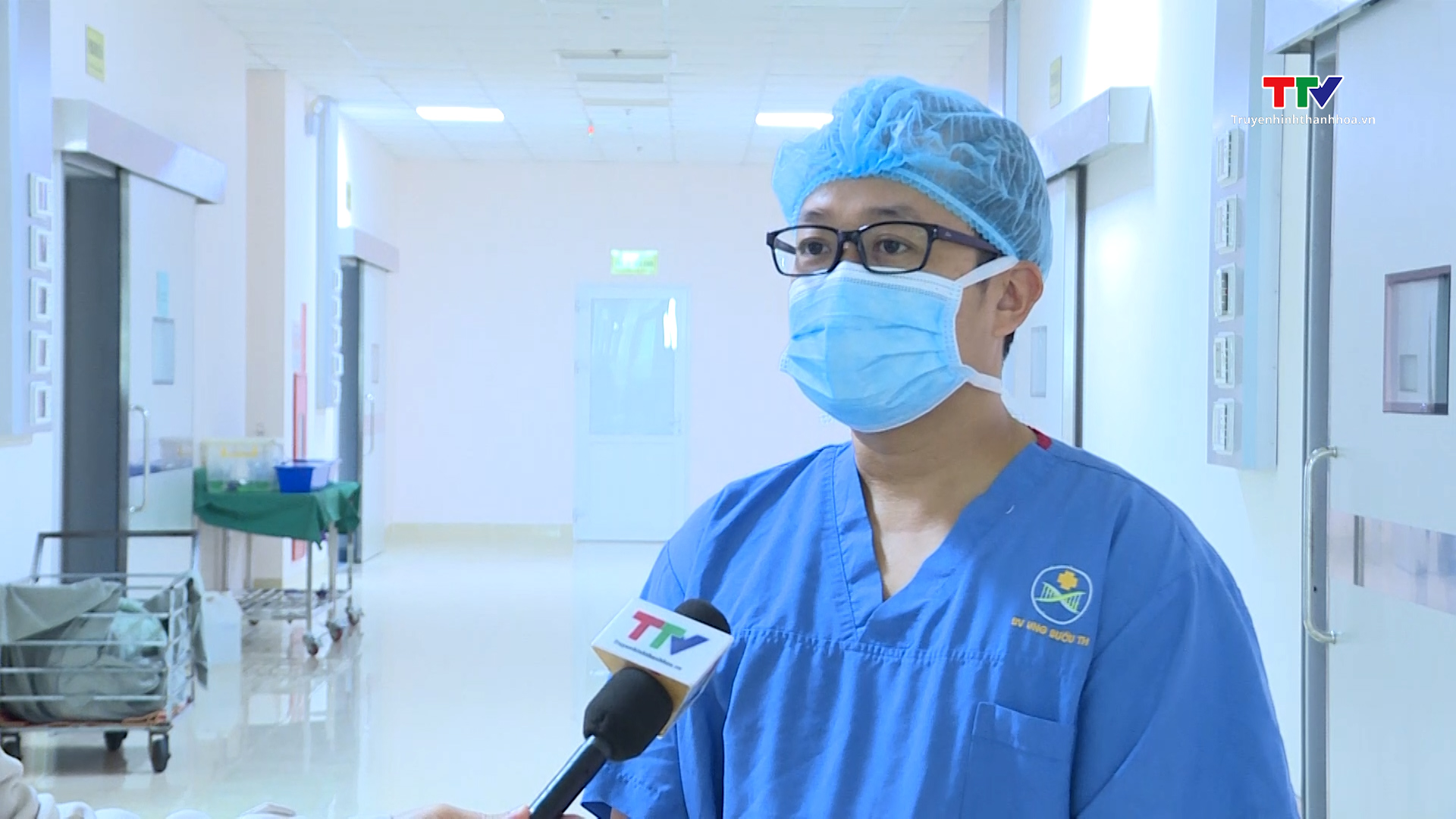 Bệnh viện Ung bướu tỉnh Thanh Hoá làm chủ kỹ thuật cắt bàng quang điều trị ung thư- Ảnh 2.