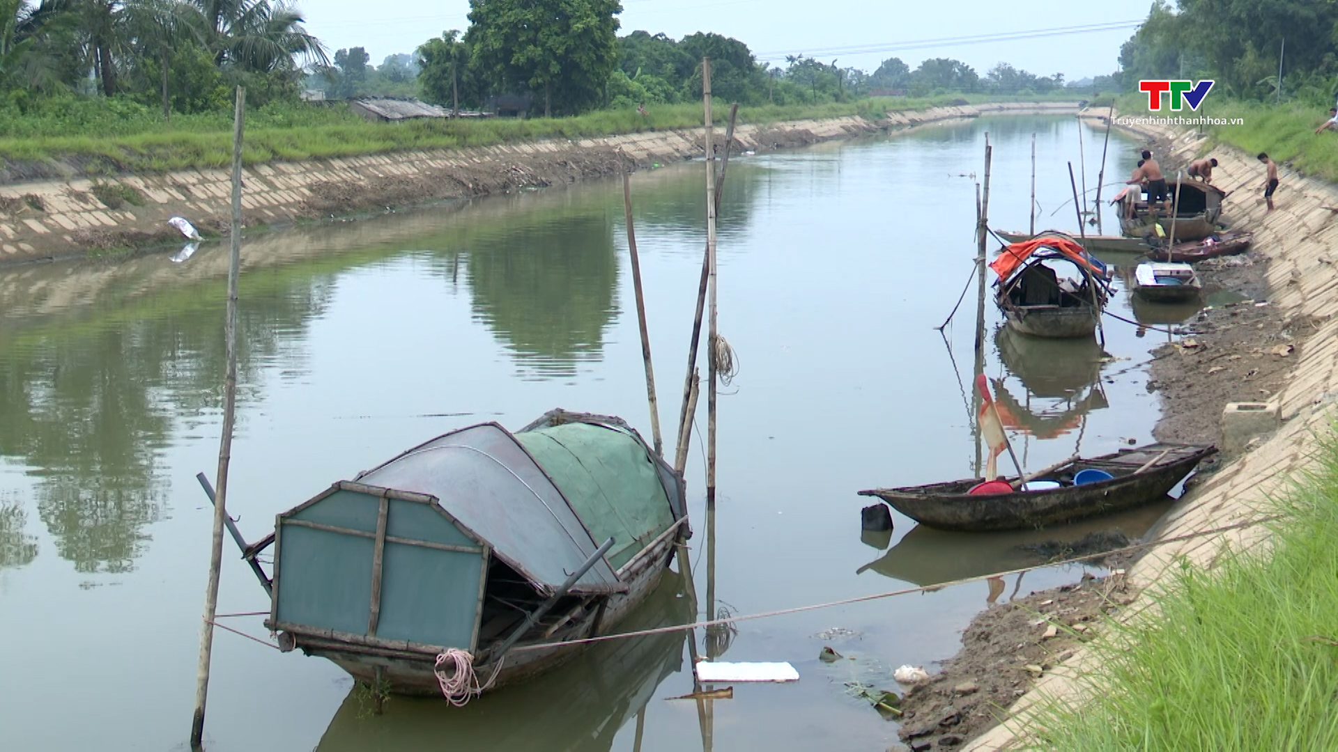Huyện Thọ Xuân: Hoàn thành cấp đất ở, hỗ trợ làm nhà và giải bản tàu thuyền các hộ sinh sống trên sông- Ảnh 1.
