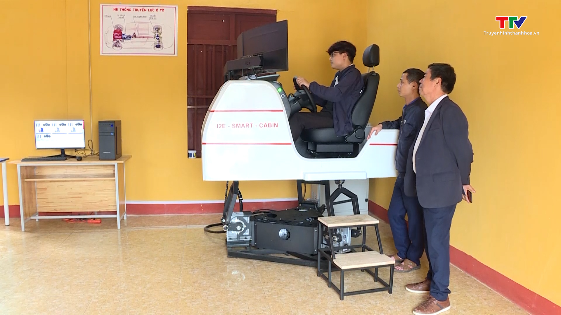 Sở Giao thông vận tải Thanh Hóa yêu cầu các cơ sở đào tạo lái xe hoàn thành lắp đặt cabin học lái xe ô tô - Ảnh 2.