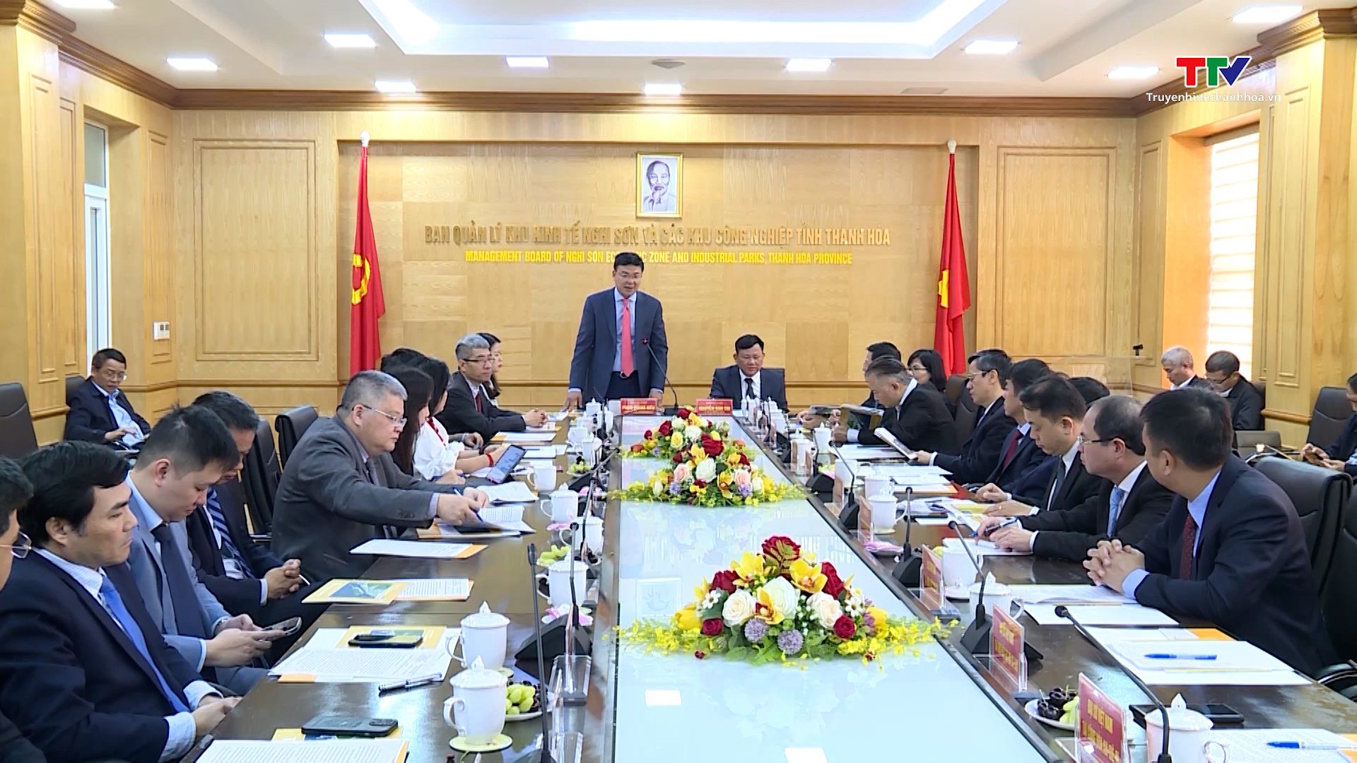 Đoàn công tác của Bộ Ngoại giao khảo sát, làm việc tại Khu kinh tế Nghi Sơn - Ảnh 3.