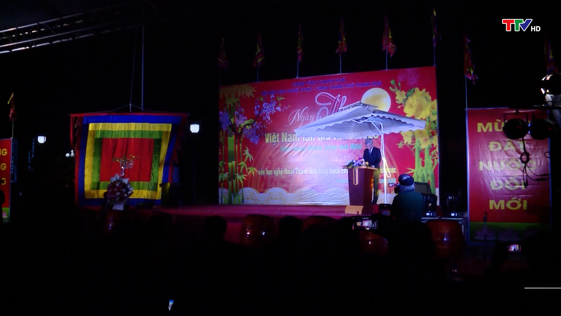 Tỉnh Thanh Hoá tổ chức Lễ kỉ niệm Ngày thơ Việt Nam lần thứ XXI - Ảnh 2.