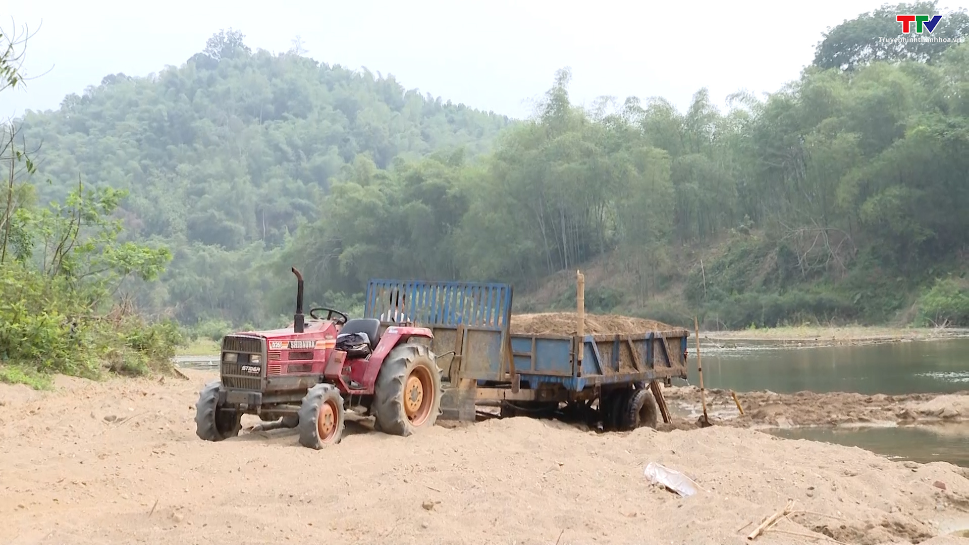 Tình trạng khai thác cát trái phép tại Lang Chánh - Ảnh 3.
