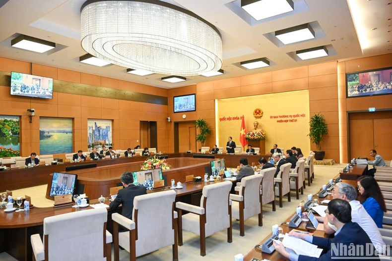 Khai mạc Phiên họp thứ 21 của Ủy ban Thường vụ Quốc hội - Ảnh 2.