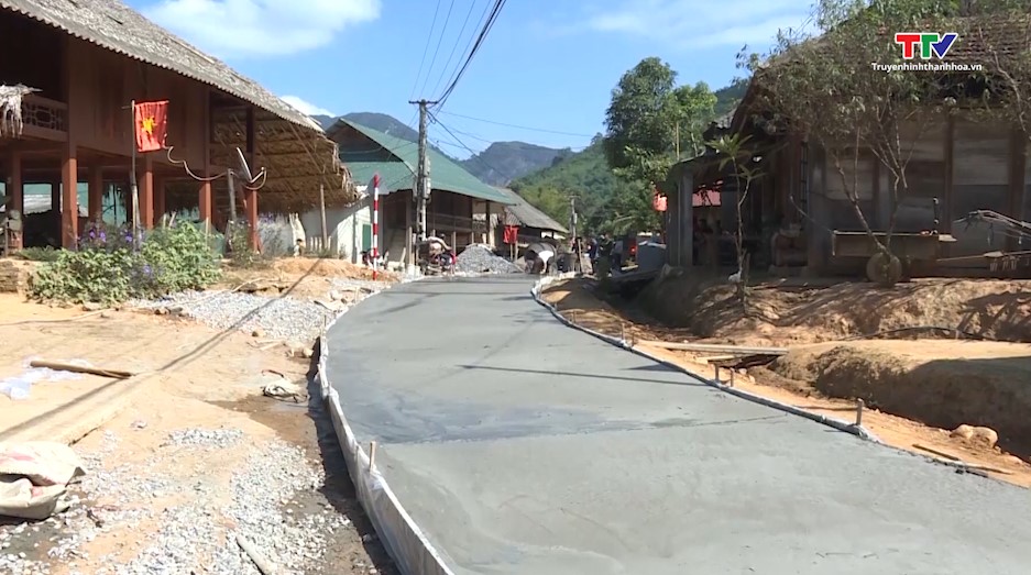 Các huyện miền núi Thanh Hoá khắc phục khó khăn xây dựng nông thôn mới - Ảnh 2.