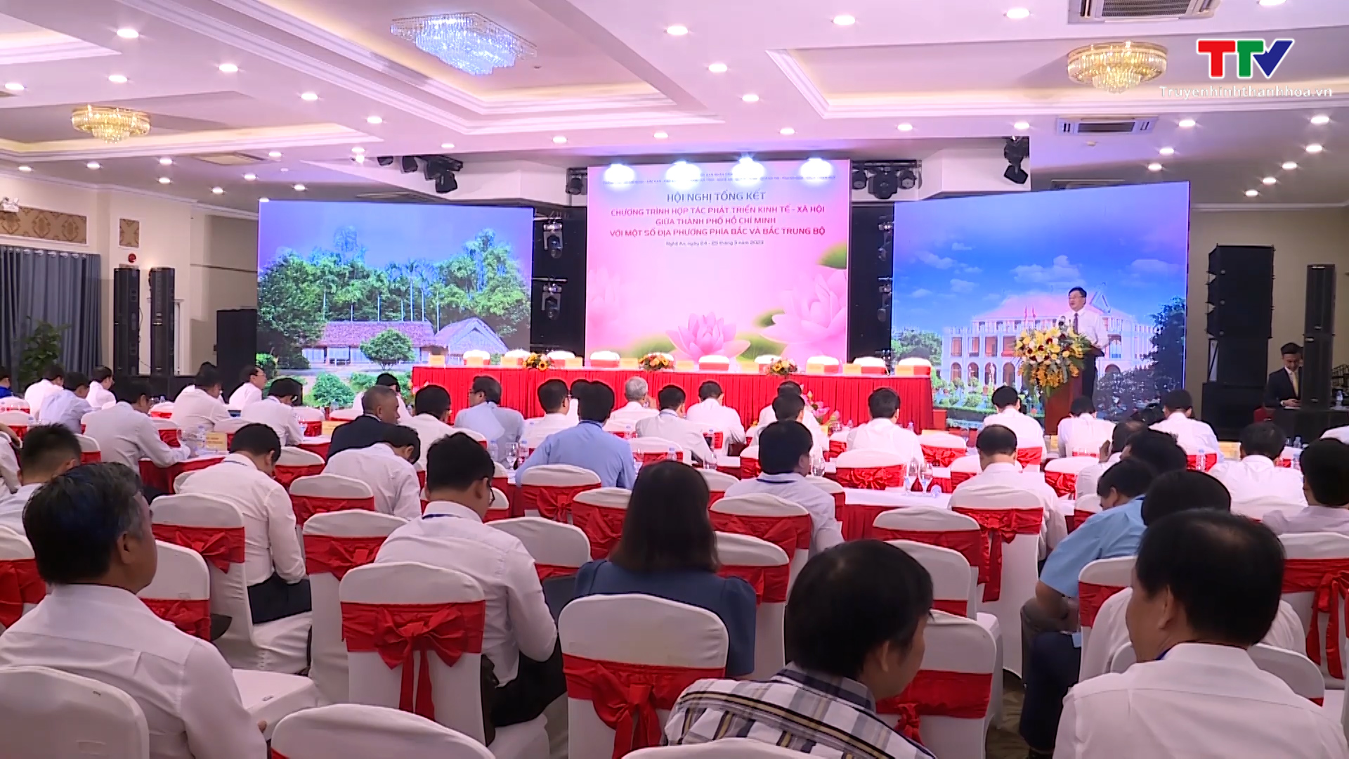 Tổng kết chương trình hợp tác phát triển kinh tế - xã hội giữa thành phố Hồ Chí Minh với các địa phương phía Bắc và Bắc Trung Bộ - Ảnh 2.