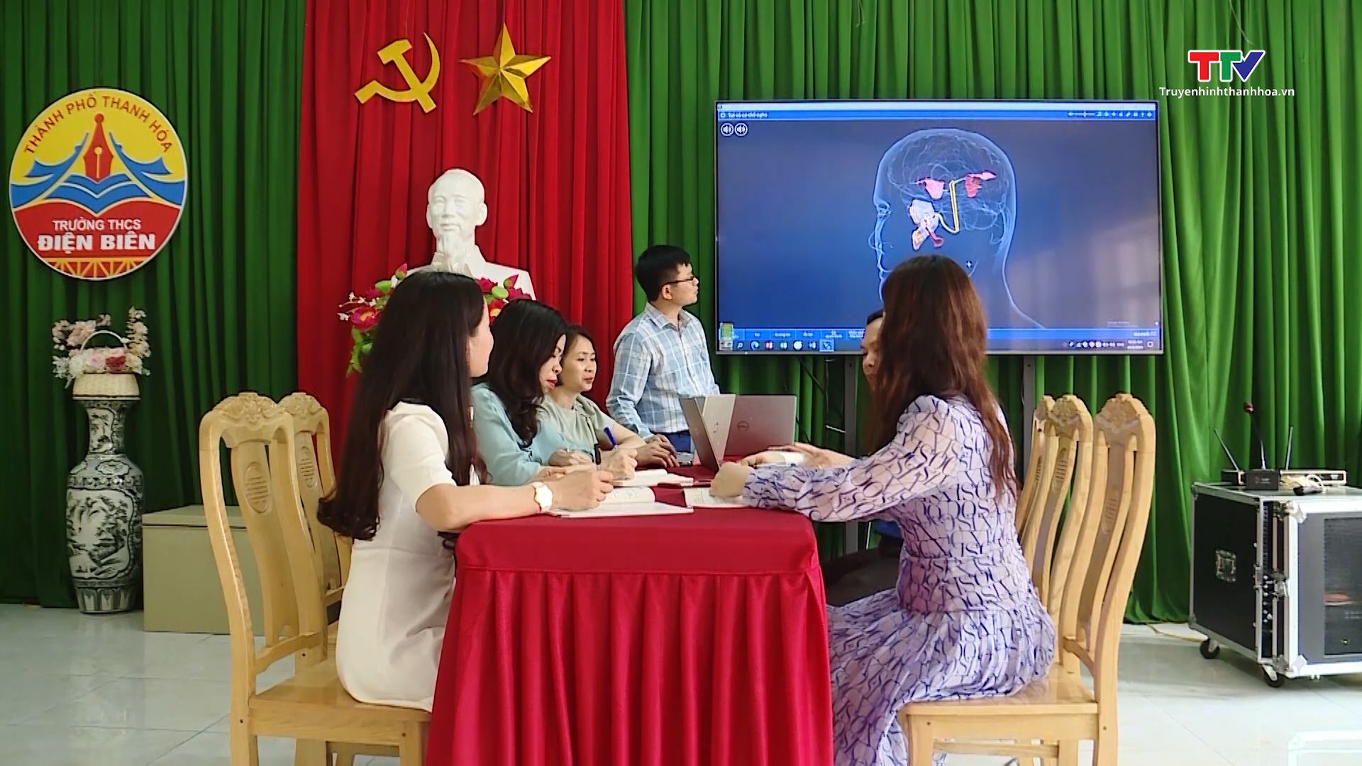 Ngành Giáo dục thành phố Thanh Hóa đẩy mạnh chuyển đổi số - Ảnh 3.