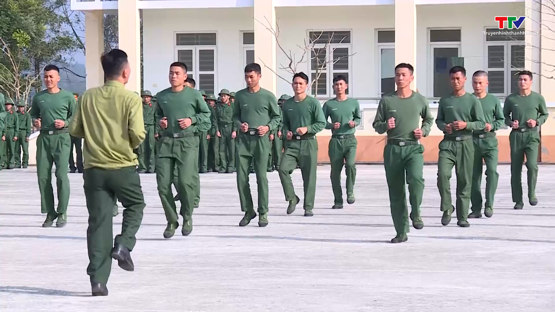 Môi trường quân đội giúp các tân binh rèn luyện và trưởng thành - Ảnh 3.