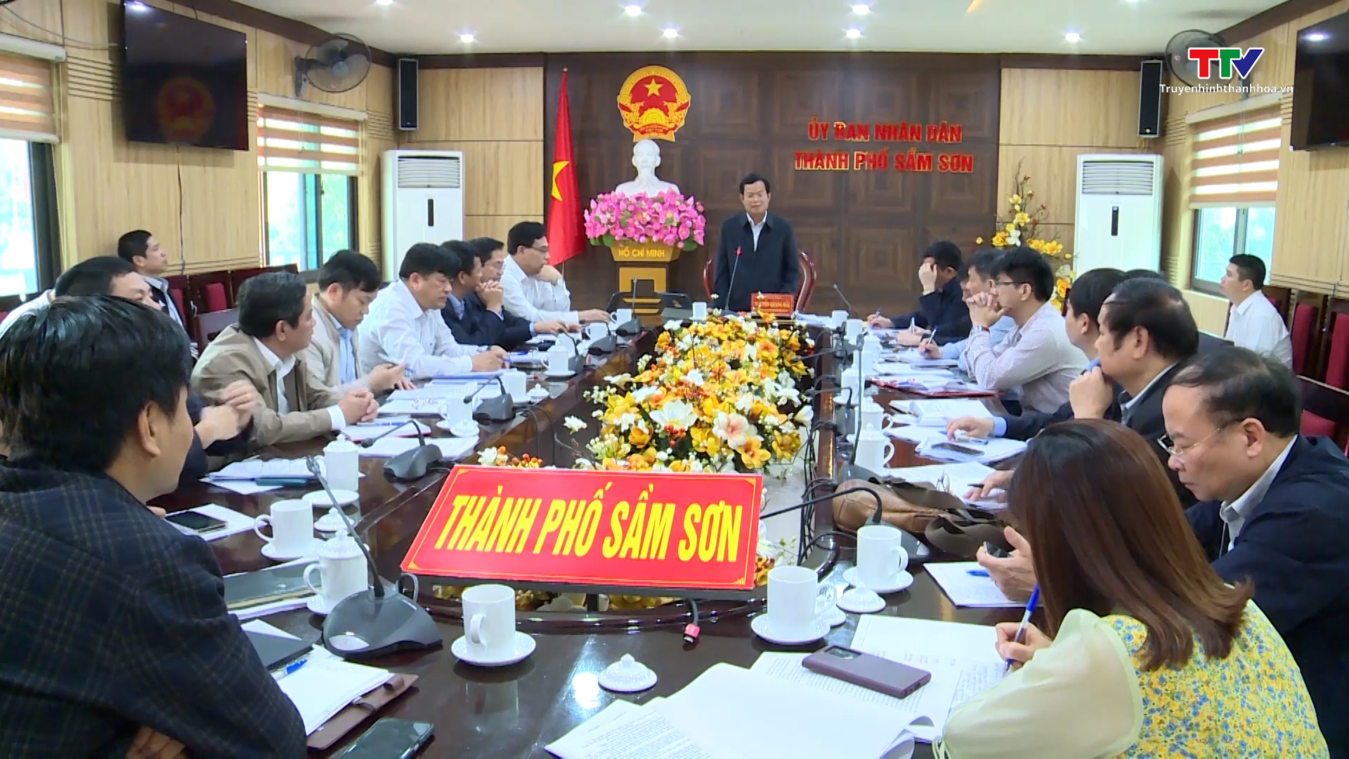 Hội đồng Nhân dân tỉnh giám sát việc chấp hành pháp luật về quy hoạch, xây dựng trên địa bàn thành phố Sầm Sơn - Ảnh 2.