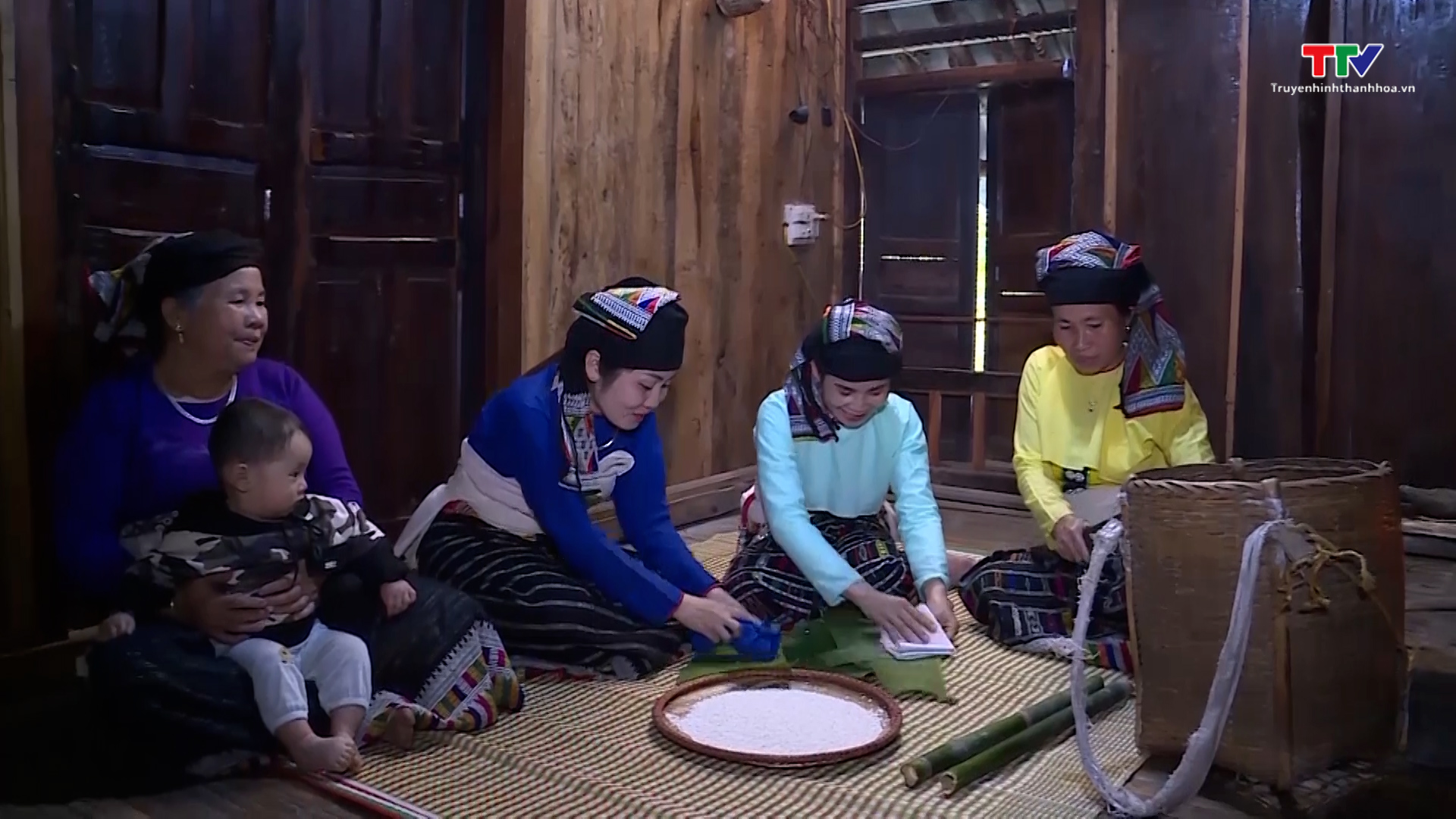 Văn hóa truyền thống – Sản phẩm du lịch bền vững ở miền núi Thanh Hóa - Ảnh 2.