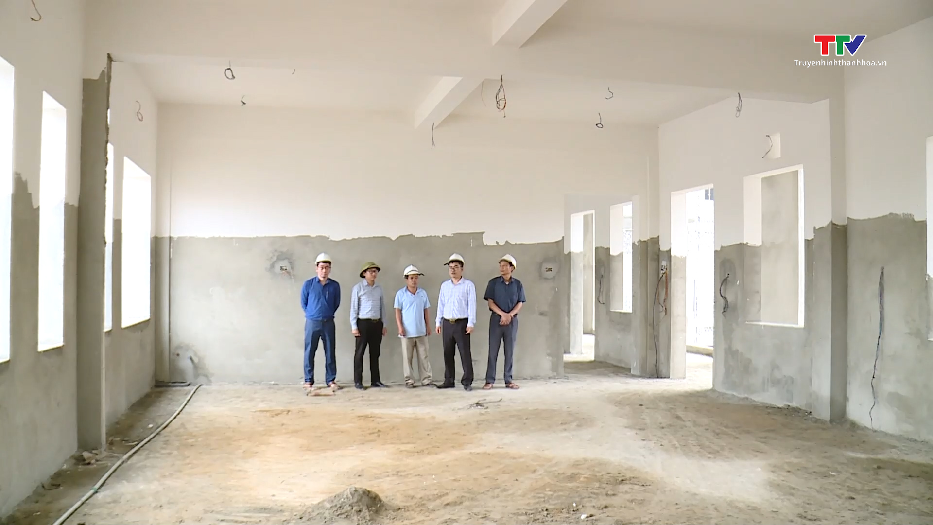 Huyện Hà Trung đẩy nhanh tiến độ triển khai các dự án đầu tư xây dựng - Ảnh 2.