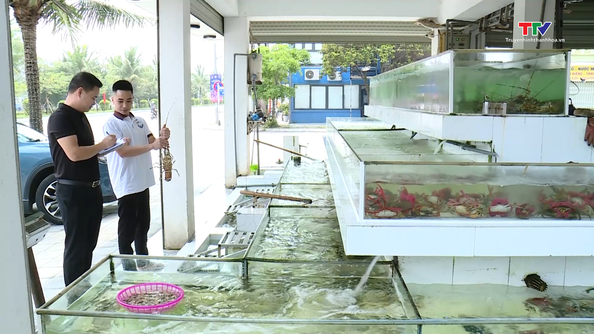 Sầm Sơn đảm bảo an toàn thực phẩm tại các cơ sở kinh doanh dịch vụ ăn uống - Ảnh 4.