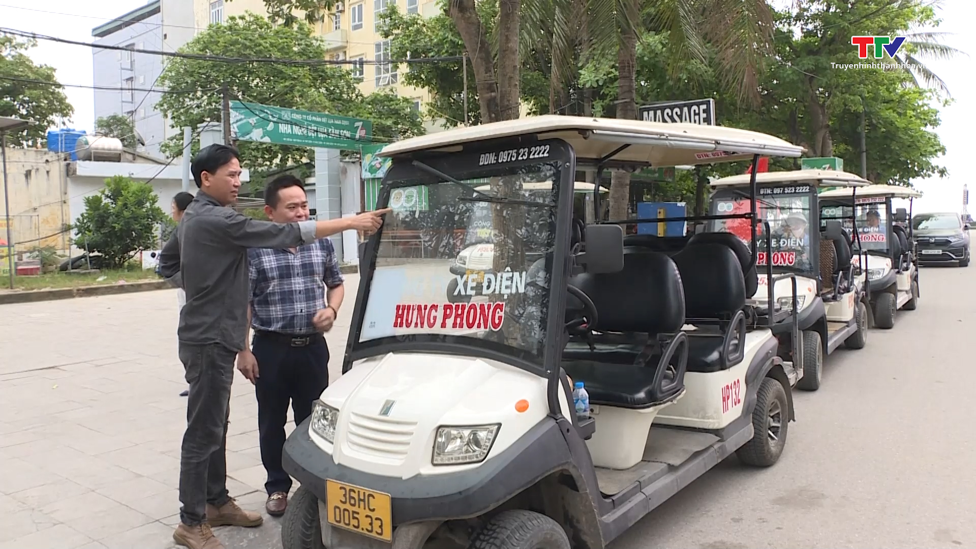 Thành phố Sầm Sơn siết chặt quản lý hoạt động xe điện - Ảnh 3.