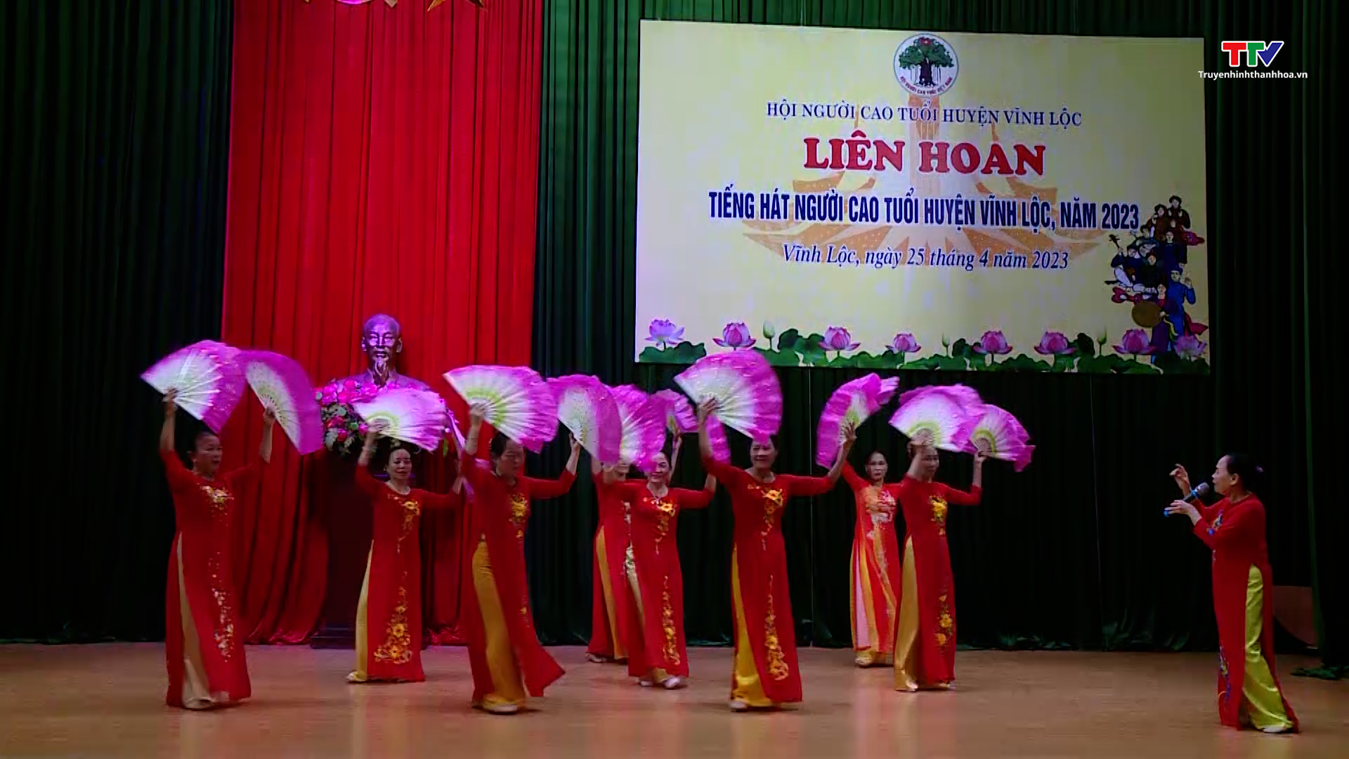 Hội thi tiếng hát người cao tuổi huyện Vĩnh Lộc năm 2023 - Ảnh 2.
