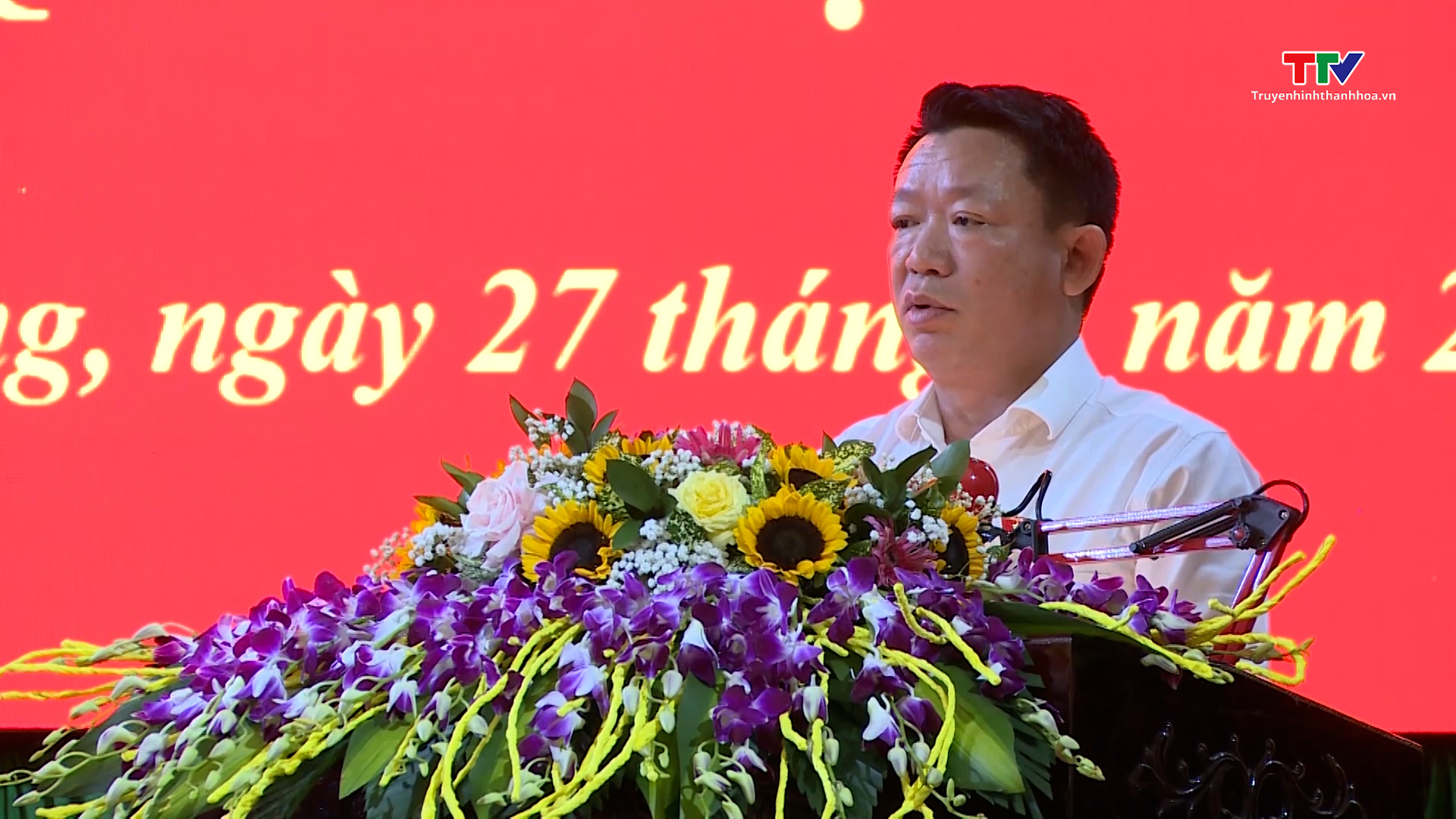 Đoàn Đại biểu Quốc hội Thanh Hoá tiếp xúc cử tri huyện Hà Trung và Thiệu Hóa  - Ảnh 3.