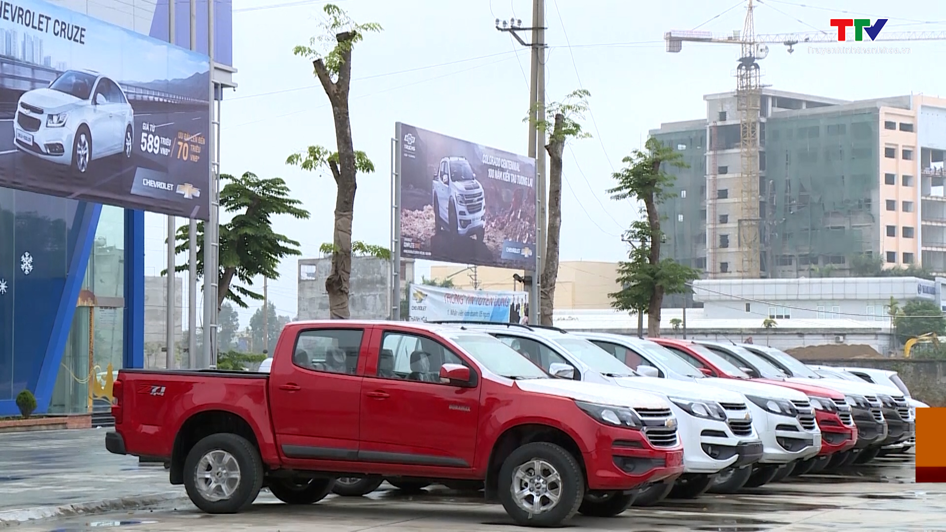 Hơn 15.200 xe ô tô nhập khẩu vào Việt Nam - Ảnh 2.