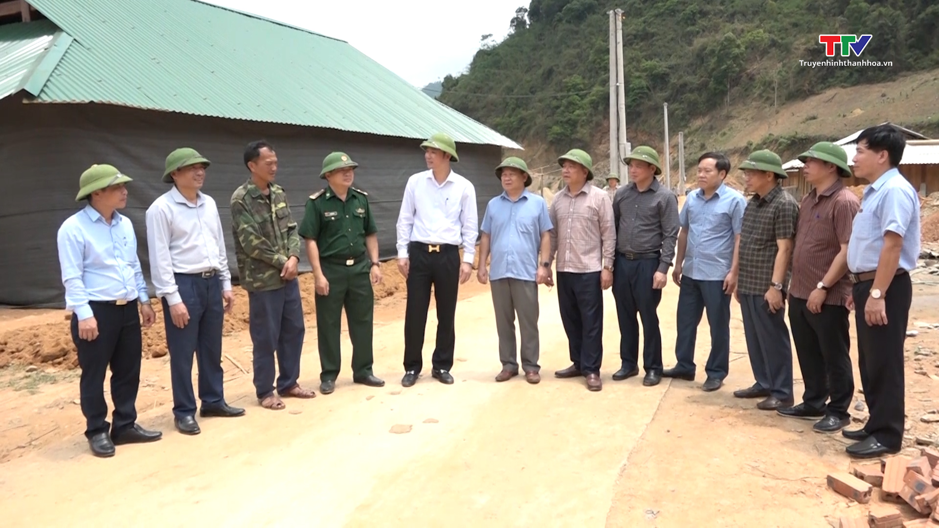 Giám sát việc thực hiện quy hoạch, bố trí, sắp xếp ổn định dân cư vùng thiên tai tại huyện Mường Lát - Ảnh 3.