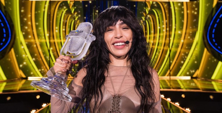 Nữ ca sỹ Thụy Điển Loreen lần thứ hai giành quán quân của Eurovision - Ảnh 1. Nữ ca sỹ Thụy Điển Loreen lần thứ hai giành quán quân của Eurovision - Ảnh 1.