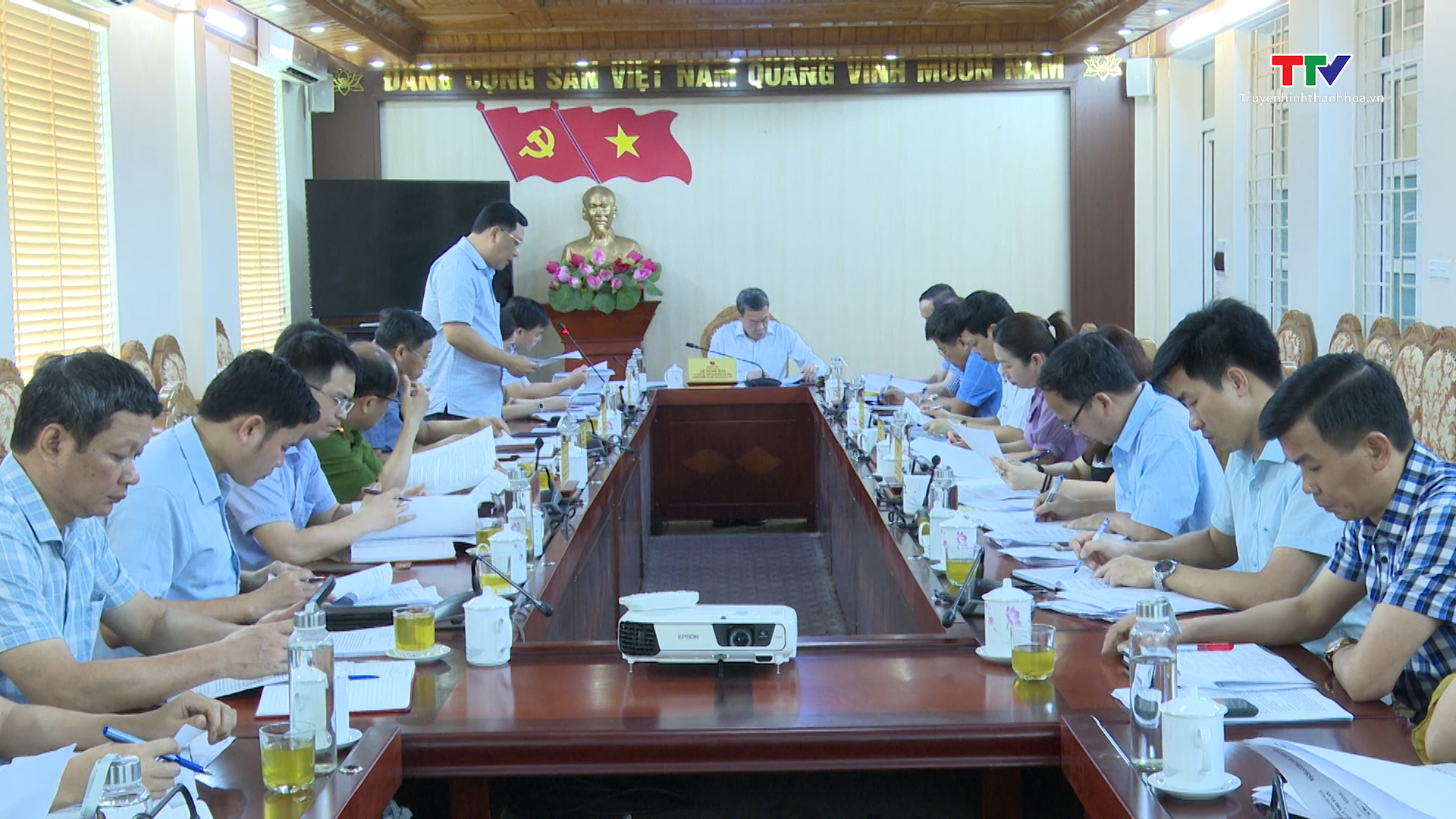 Đảng bộ huyện Thọ Xuân đẩy mạnh Học tập và làm theo tư tưởng, đạo đức, phong cách Hồ Chí Minh- Ảnh 4.