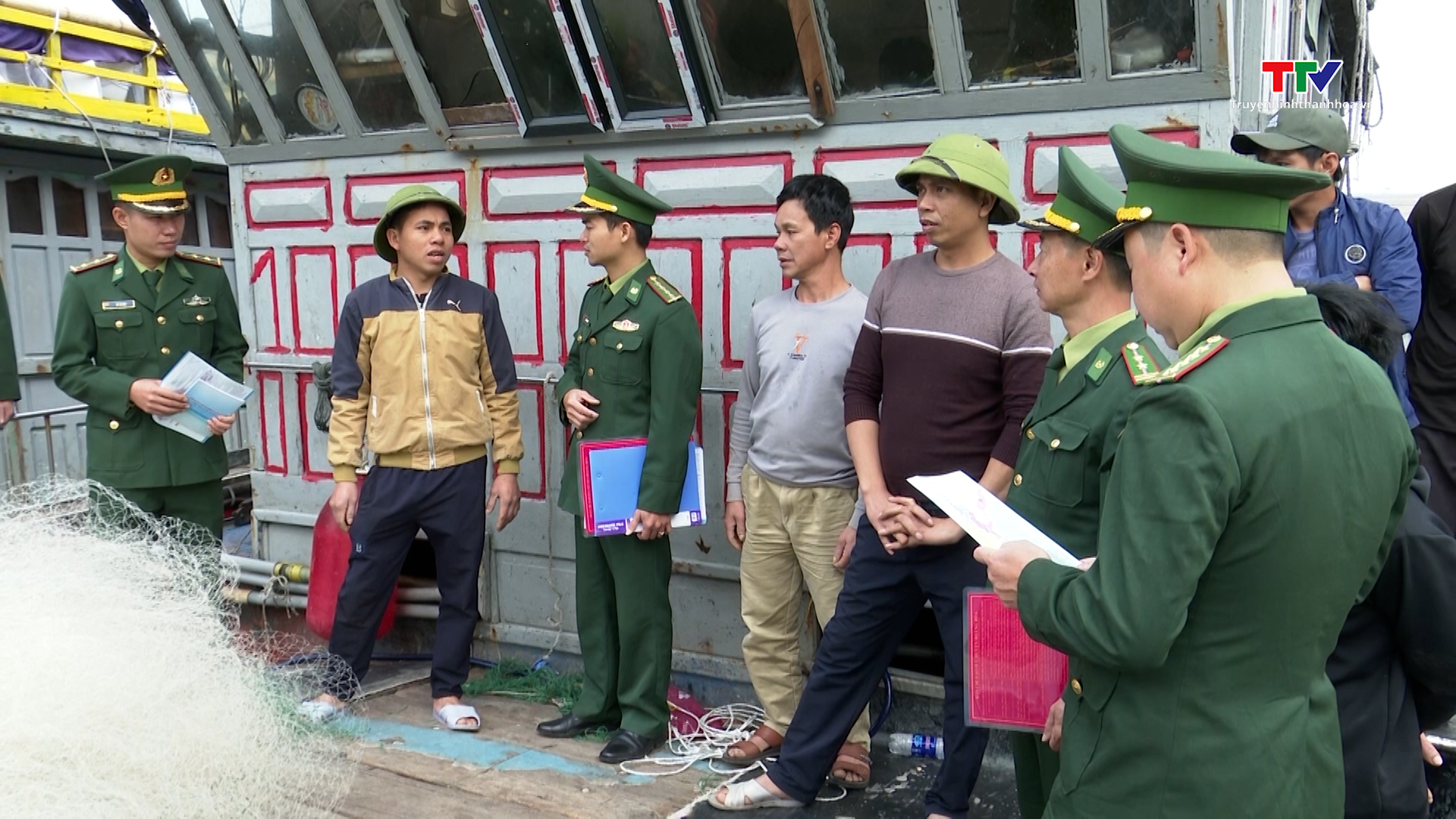 Bộ đội biên phòng Thanh Hoá tăng cường tuyên truyền, bảo vệ chủ quyền biển, đảo - Ảnh 7.