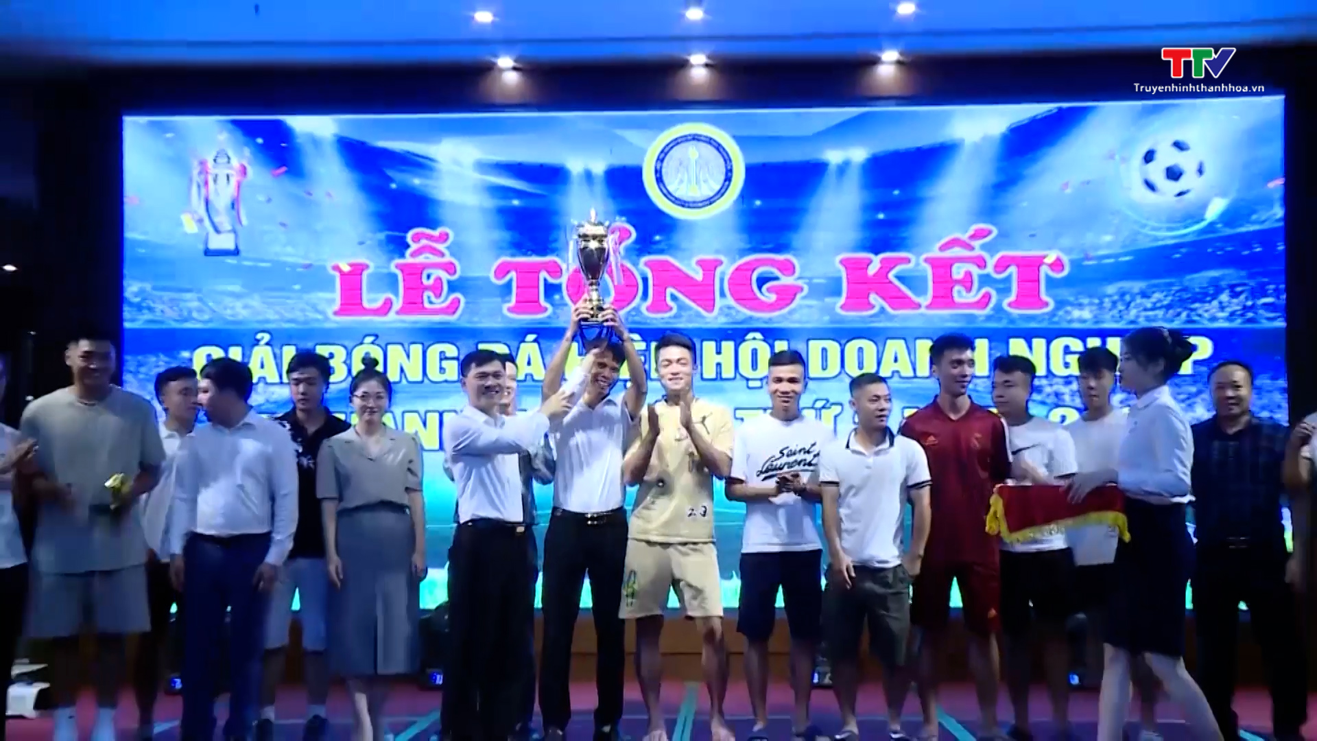 Bế mạc Giải bóng đá Hiệp hội doanh nghiệp thành phố Thanh Hóa lần thứ 2 năm 2023  - Ảnh 3.
