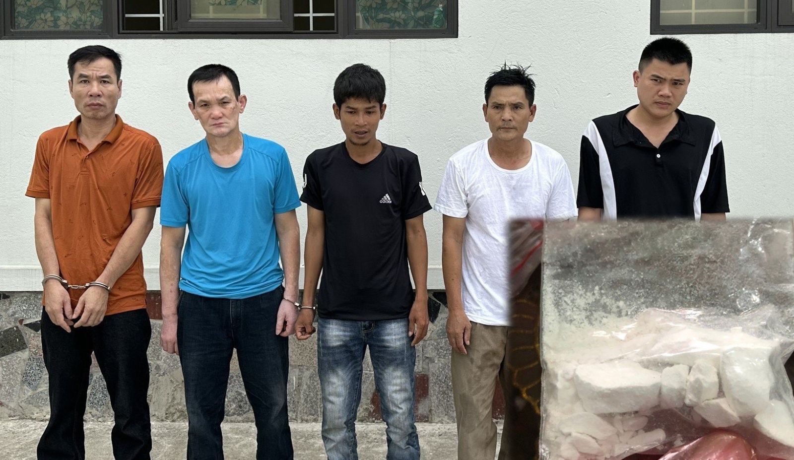 Công an thành phố Thanh Hóa bắt 3 vụ, 5 đối tượng phạm tội ma túy - Ảnh 1.