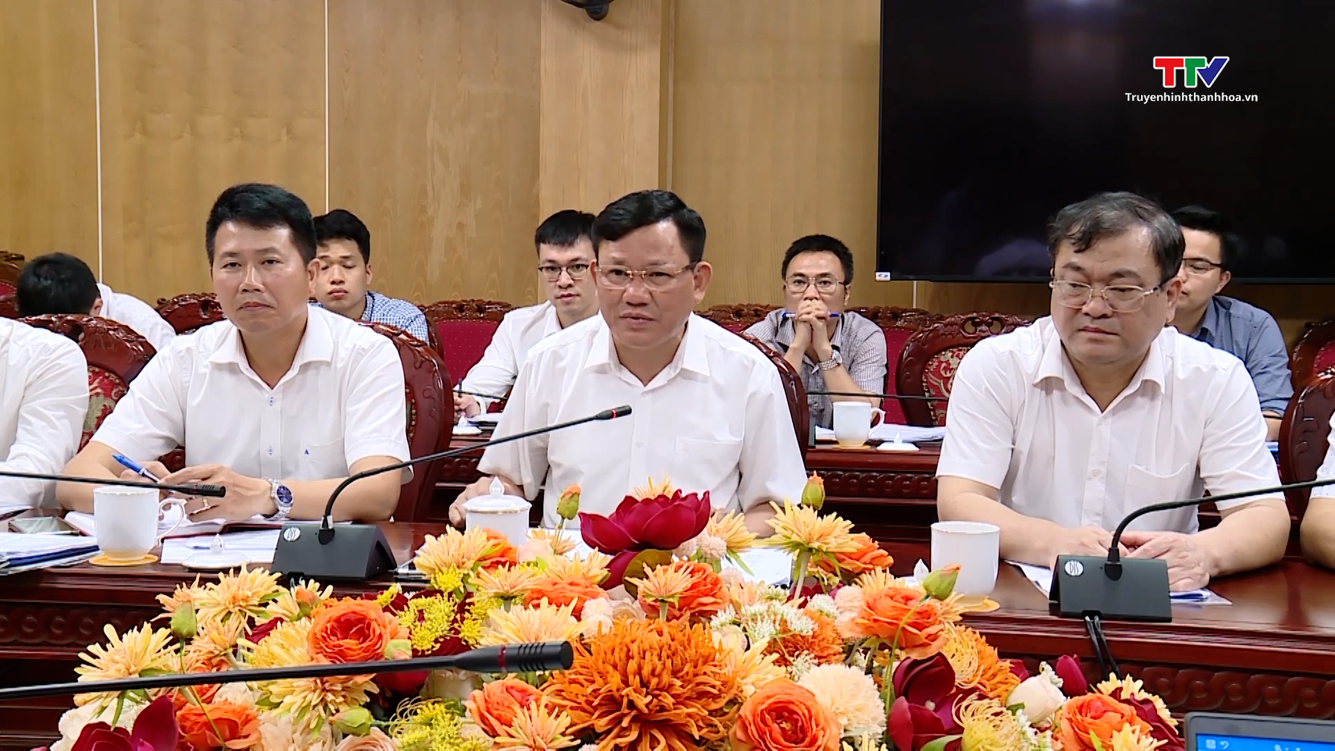 Phó Chủ tịch Thường trực UBND tỉnh Nguyễn Văn Thi 
làm việc với Ngân hàng thế giới (WB)
 - Ảnh 4.