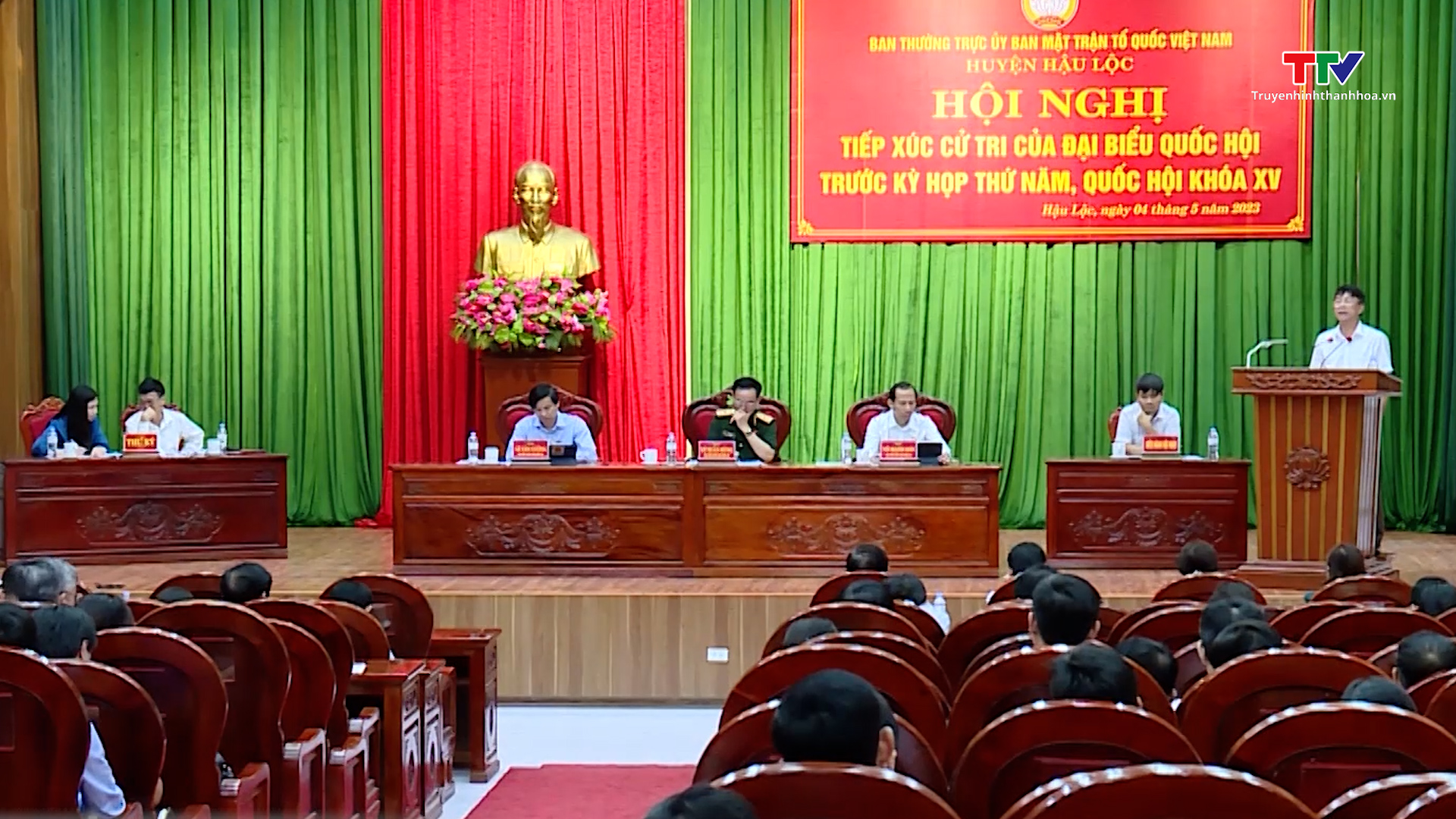 Đại biểu Quốc hội tiếp xúc cử tri tại huyện Hậu Lộc và  huyện Hoằng Hoá - Ảnh 2.