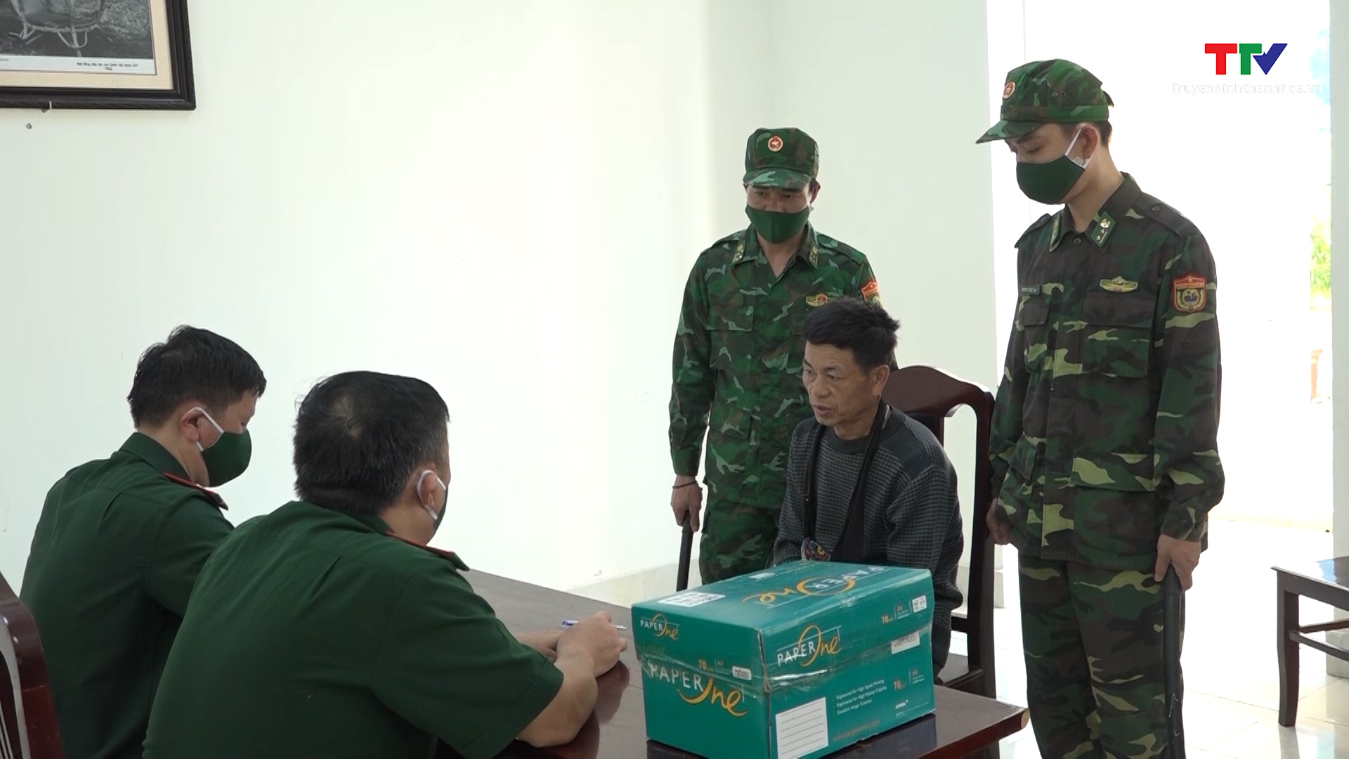 Bộ đội Biên phòng Thanh Hóa bắt đối tượng vận chuyển ma túy qua biên giới - Ảnh 2.