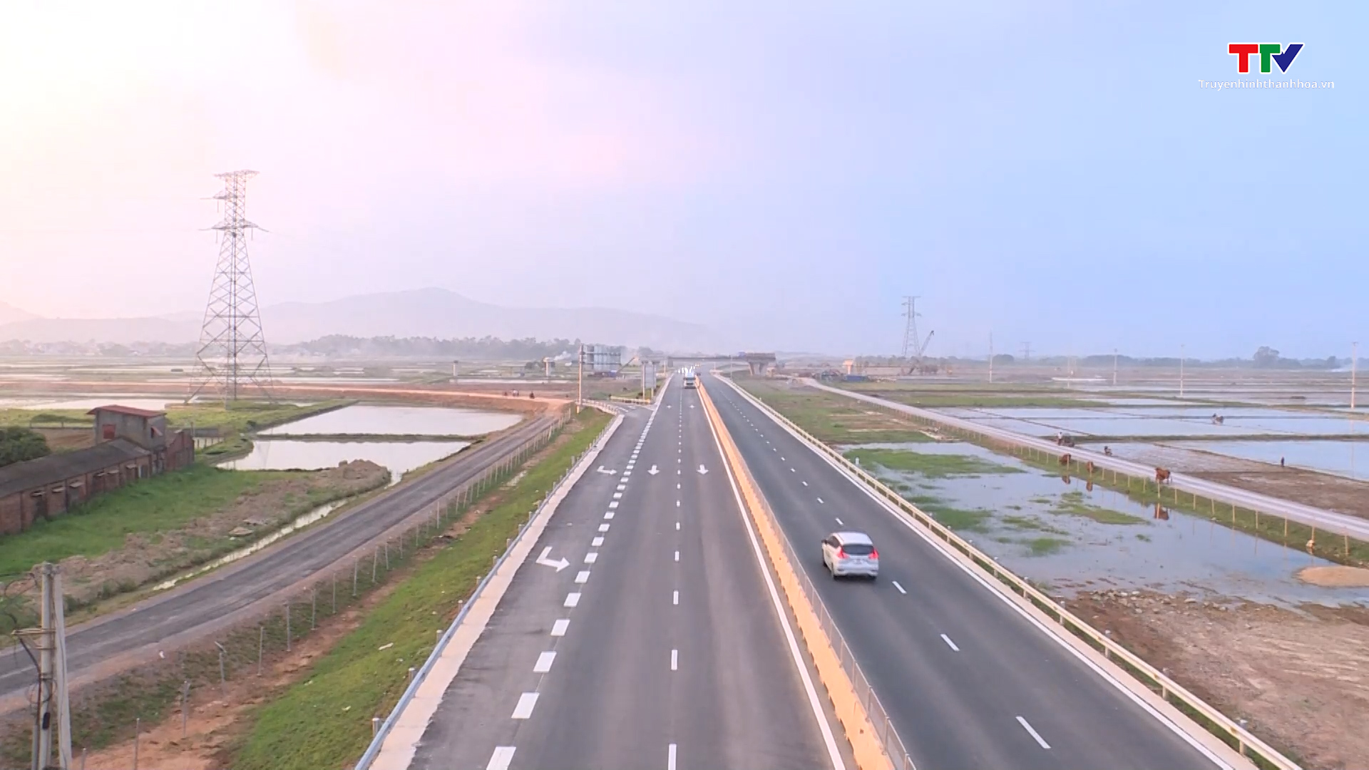 Cục Đường bộ đề xuất bổ sung hơn 400 tỷ đồng sửa nhiều tuyến quốc lộ - Ảnh 2.