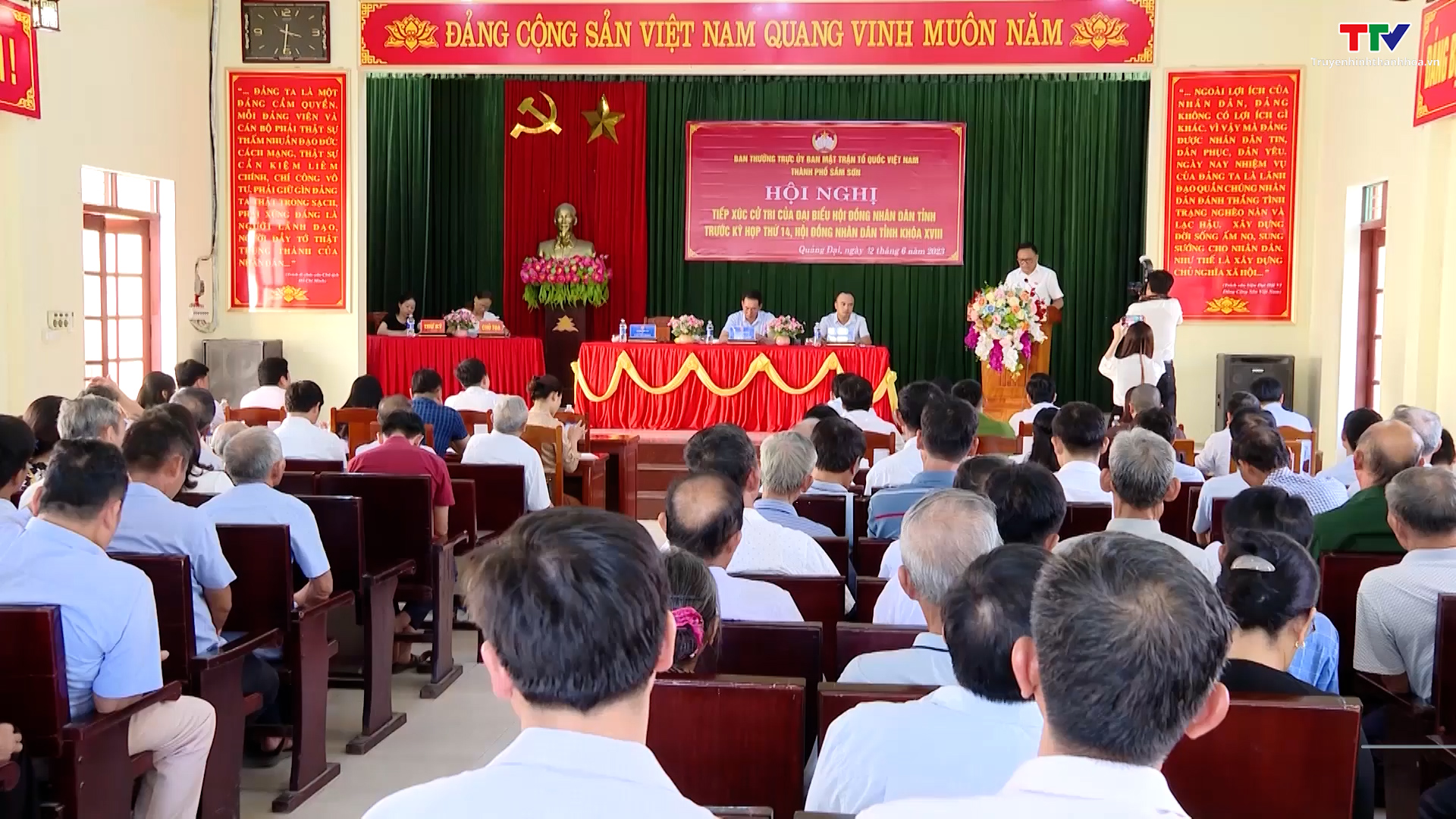 Đại biểu HĐND tiếp xúc cử tri tại thành phố Thành Sơn  - Ảnh 2.