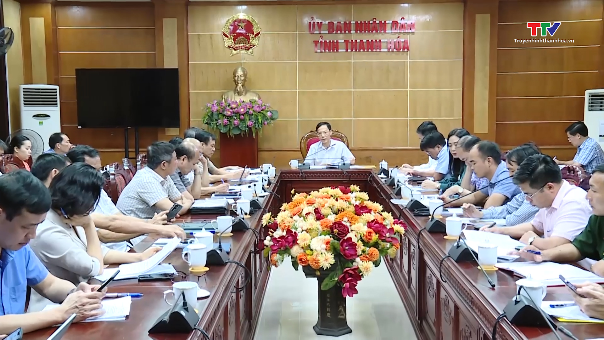 Hội nghị đánh giá Chương trình phát triển kinh tế - xã hội khu vực miền núi tỉnh Thanh Hóa giai đoạn 2021 – 2025 - Ảnh 2.