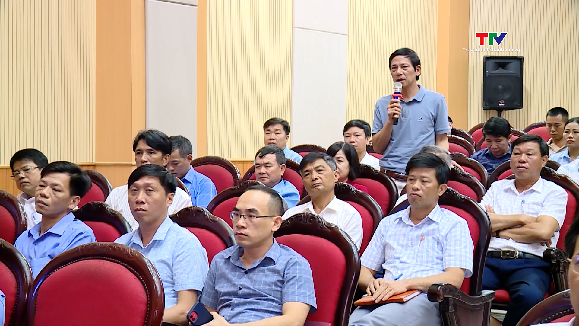 Đại biểu Quốc hội tiếp xúc cử tri huyện Nga Sơn và thị xã Bỉm Sơn - Ảnh 3.