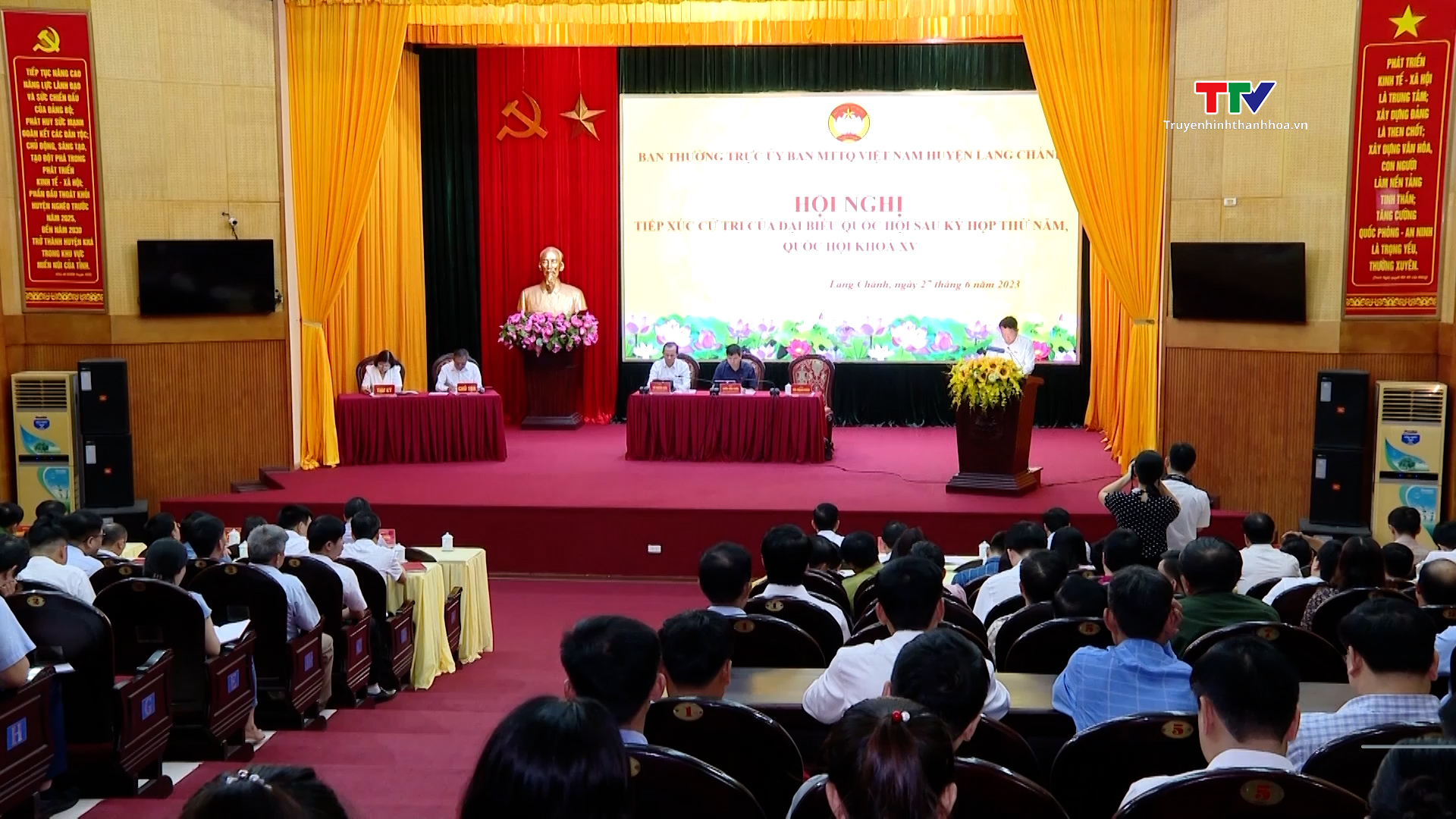 Đoàn Đại biểu Quốc hội tỉnh tiếp xúc cử tri sau Kỳ họp thứ 5, Quốc hội khóa XV tại huyện Lang Chánh, Bá Thước - Ảnh 2.